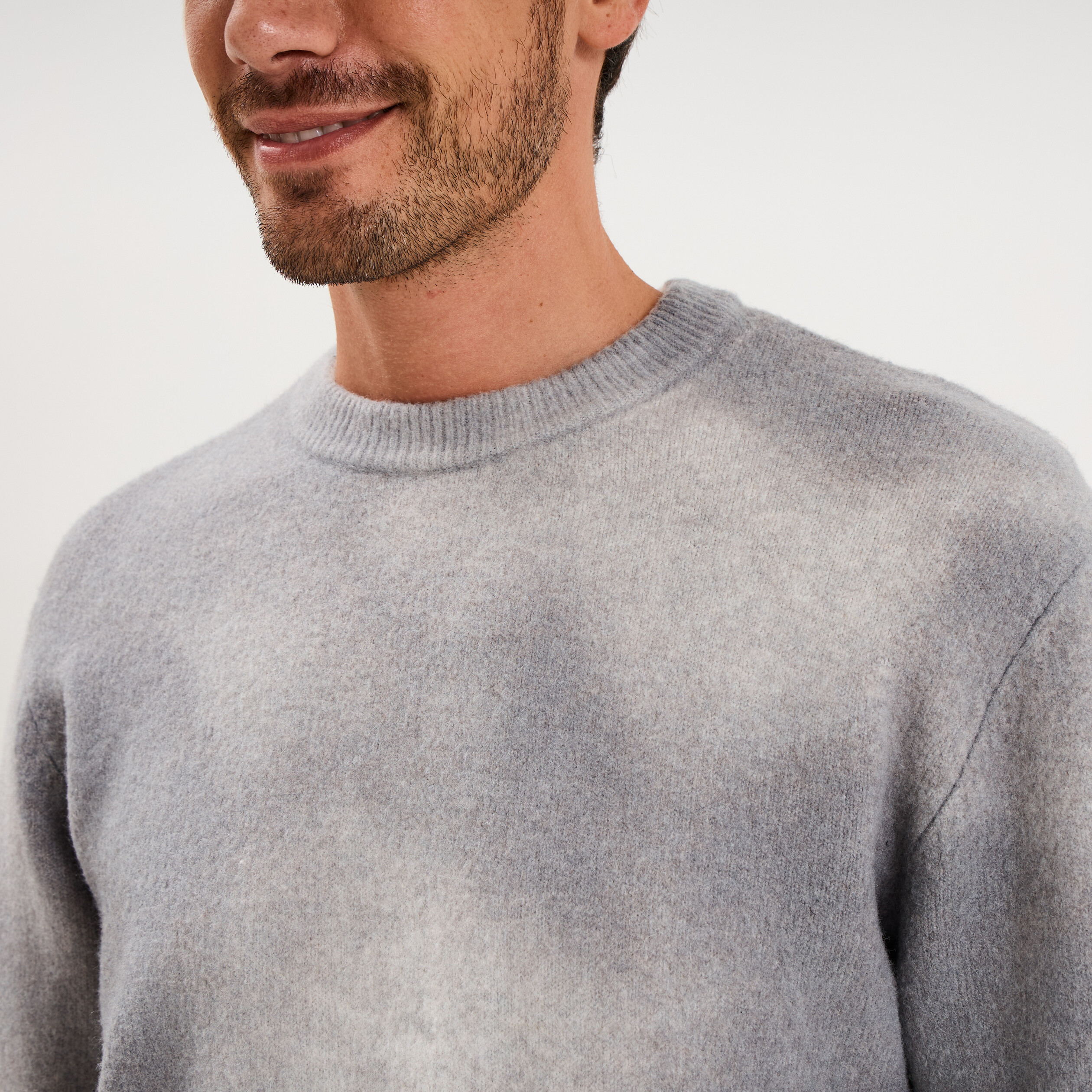 Pull col rond manches longues gris clair homme