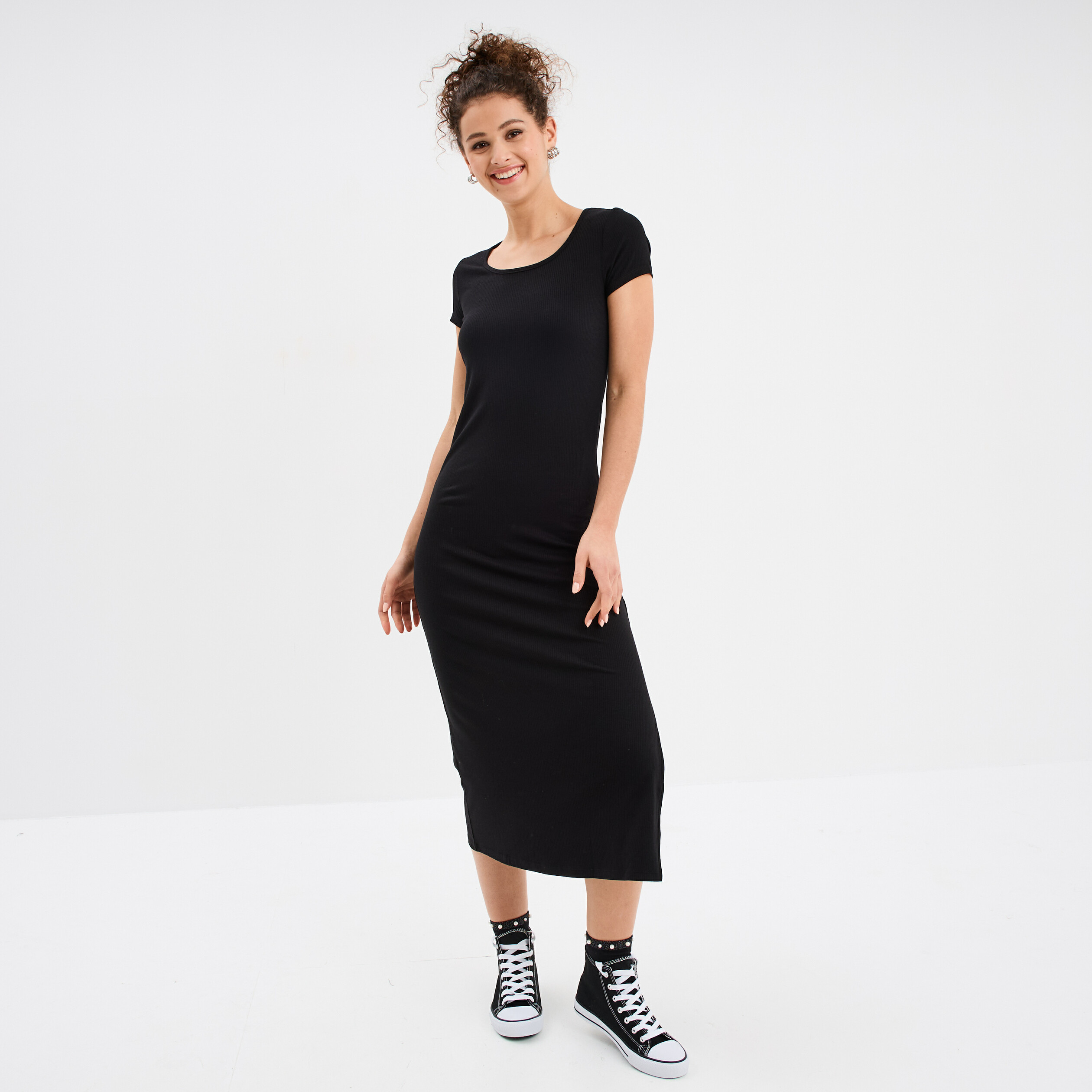 robe longue droite cotelee liberto noir femme Robe longue droite côtelée Liberto noir femme