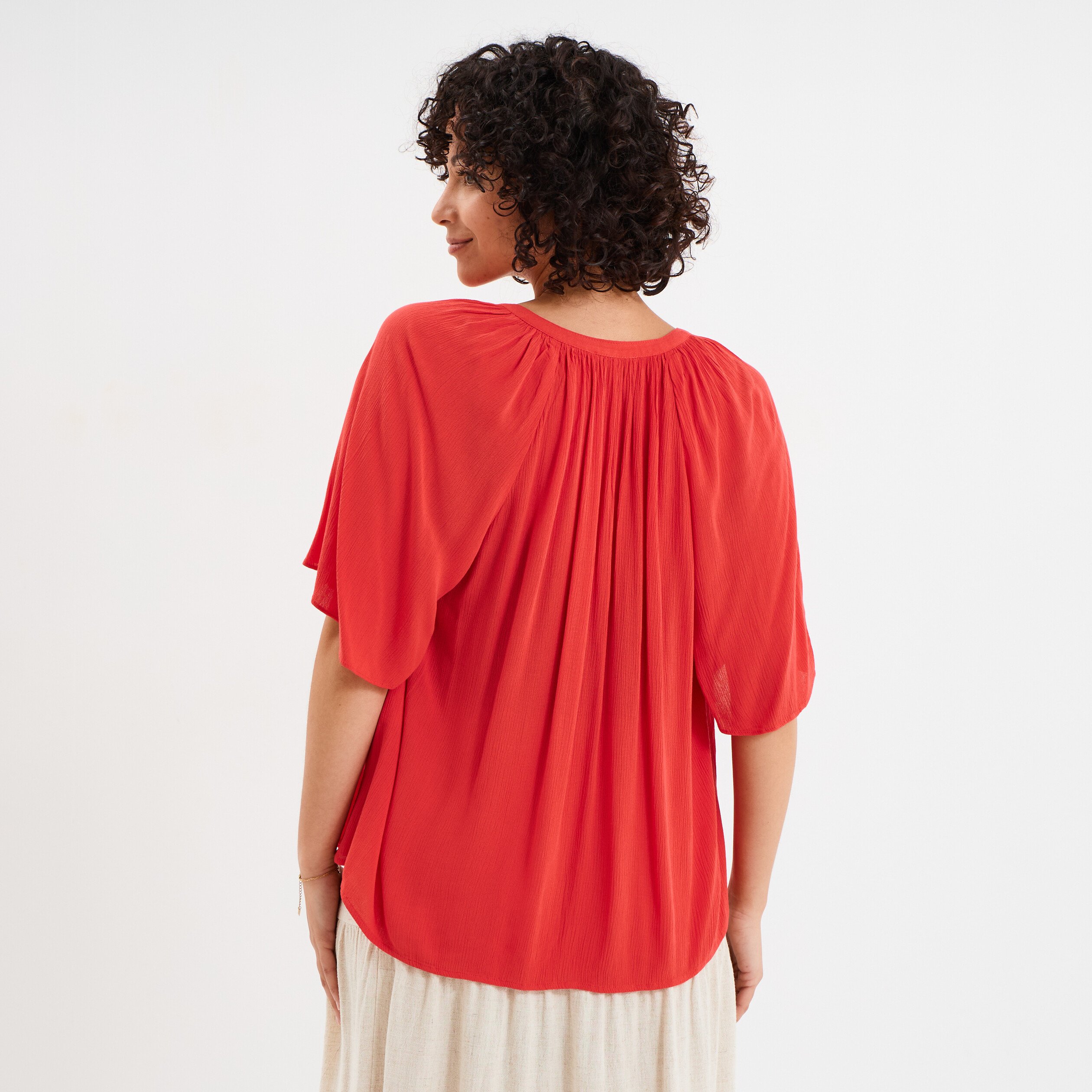 blouse manches papillons col tunisien rouge femme Blouse manches papillons col tunisien rouge femme