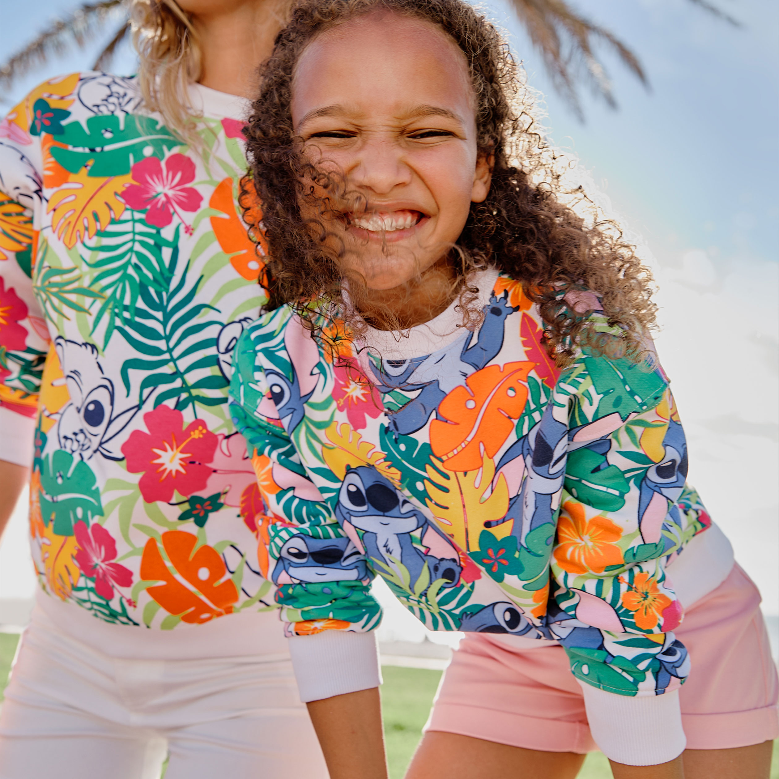 sweat droit manches longues stitch multicolore fille Sweat droit manches longues Stitch multicolore fille