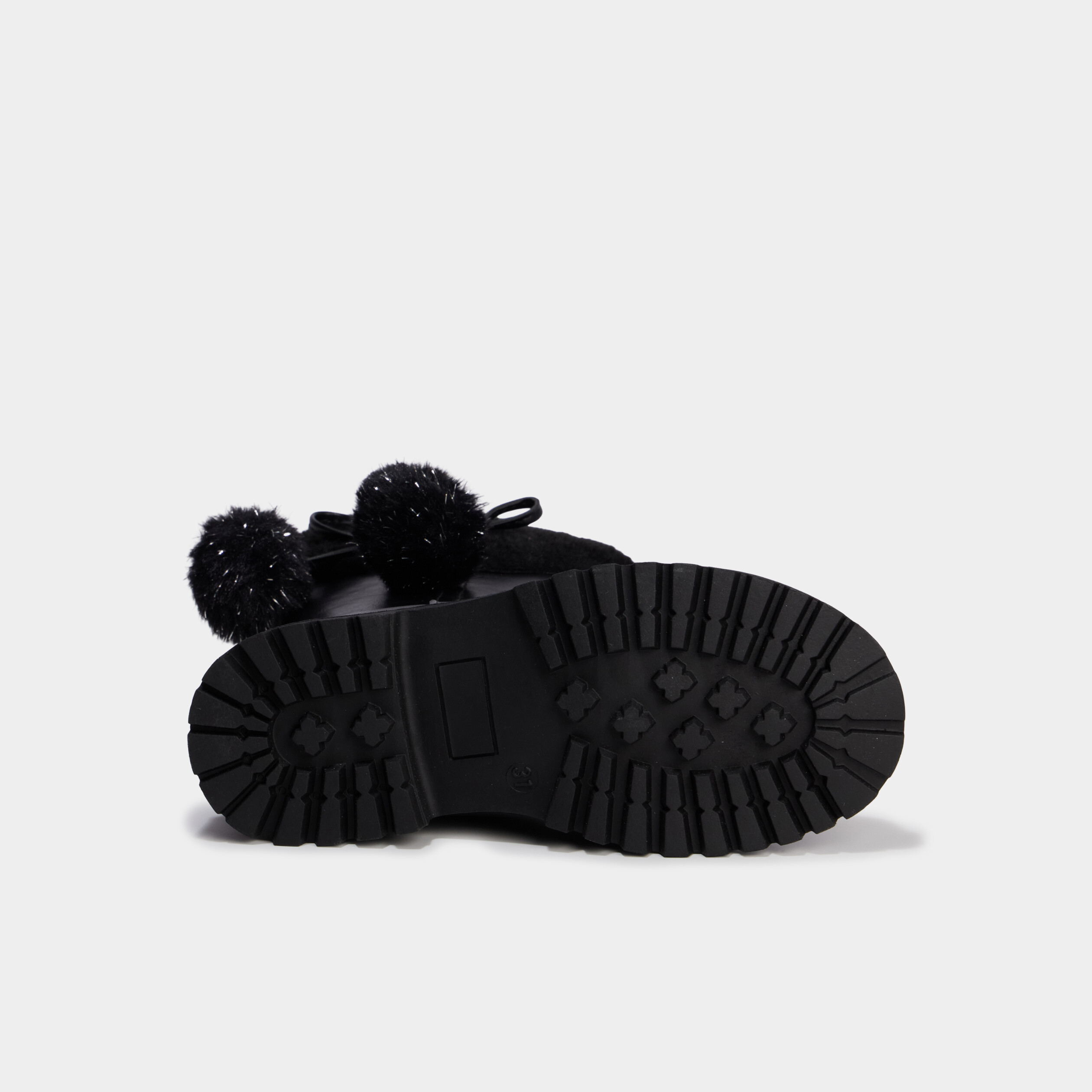 Bottes fourr&eacute;es &agrave; pompons noir fille