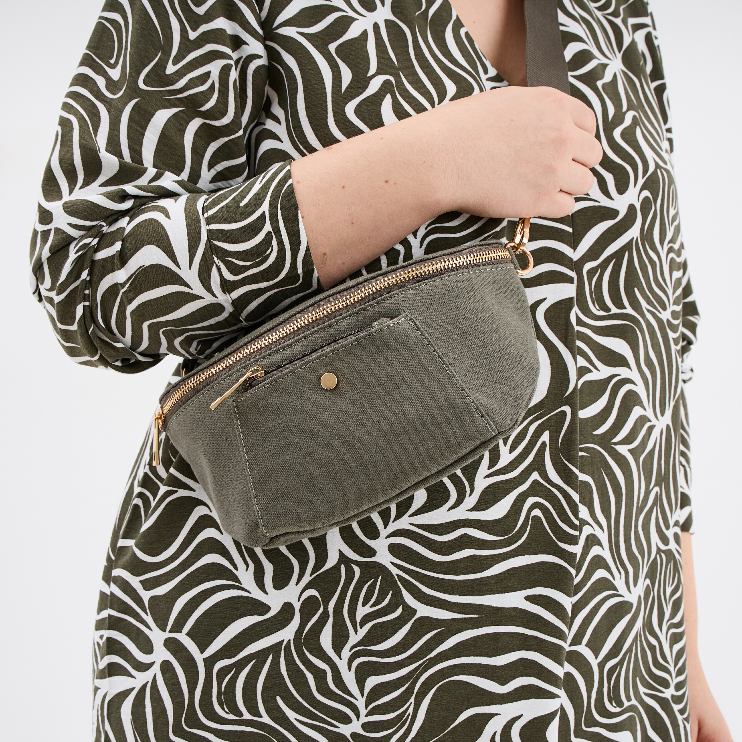 Sac banane en toile de coton canvas vert kaki femme