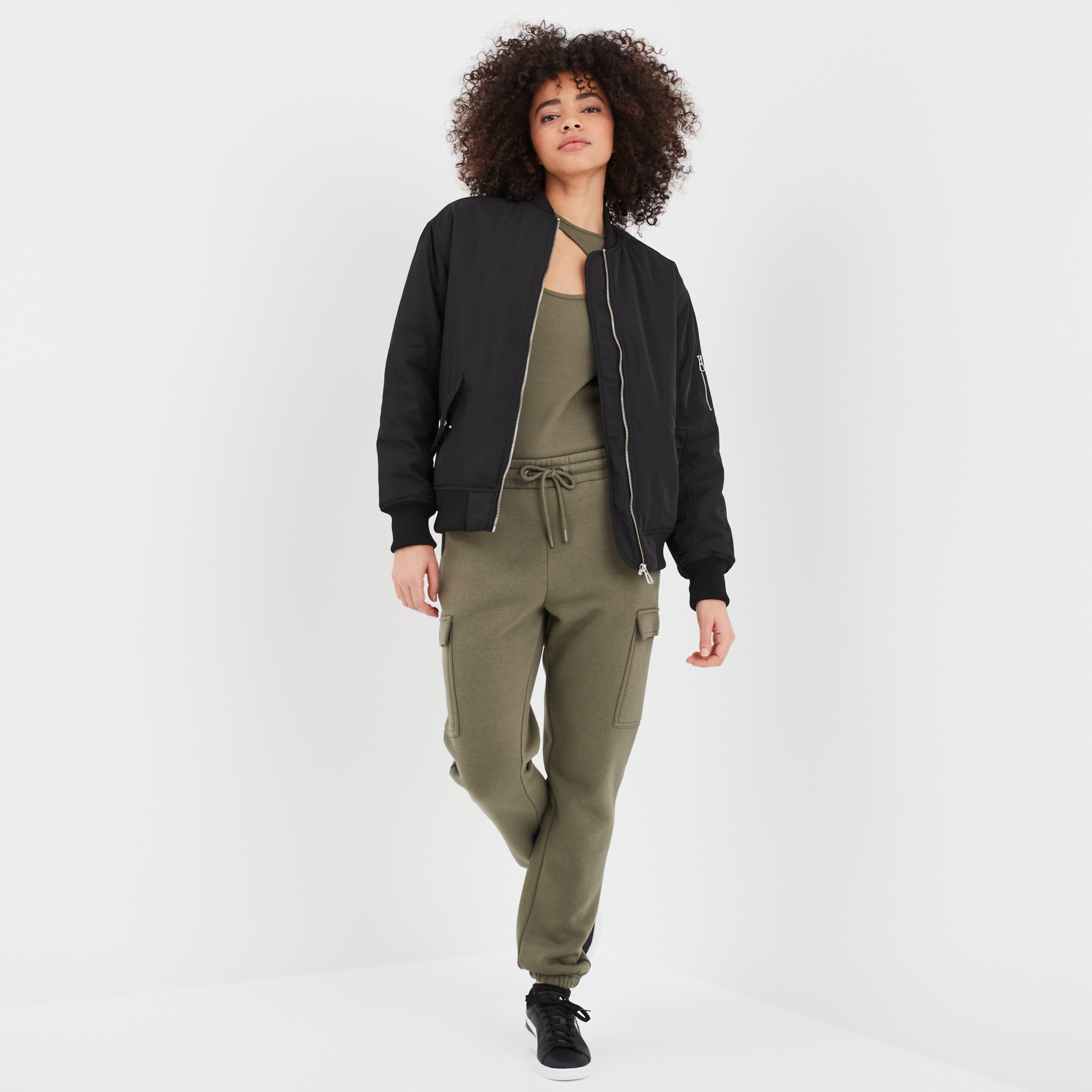 t shirt cotele avec ouverture liberto vert kaki femme T-shirt côtelé avec ouverture Liberto vert kaki femme