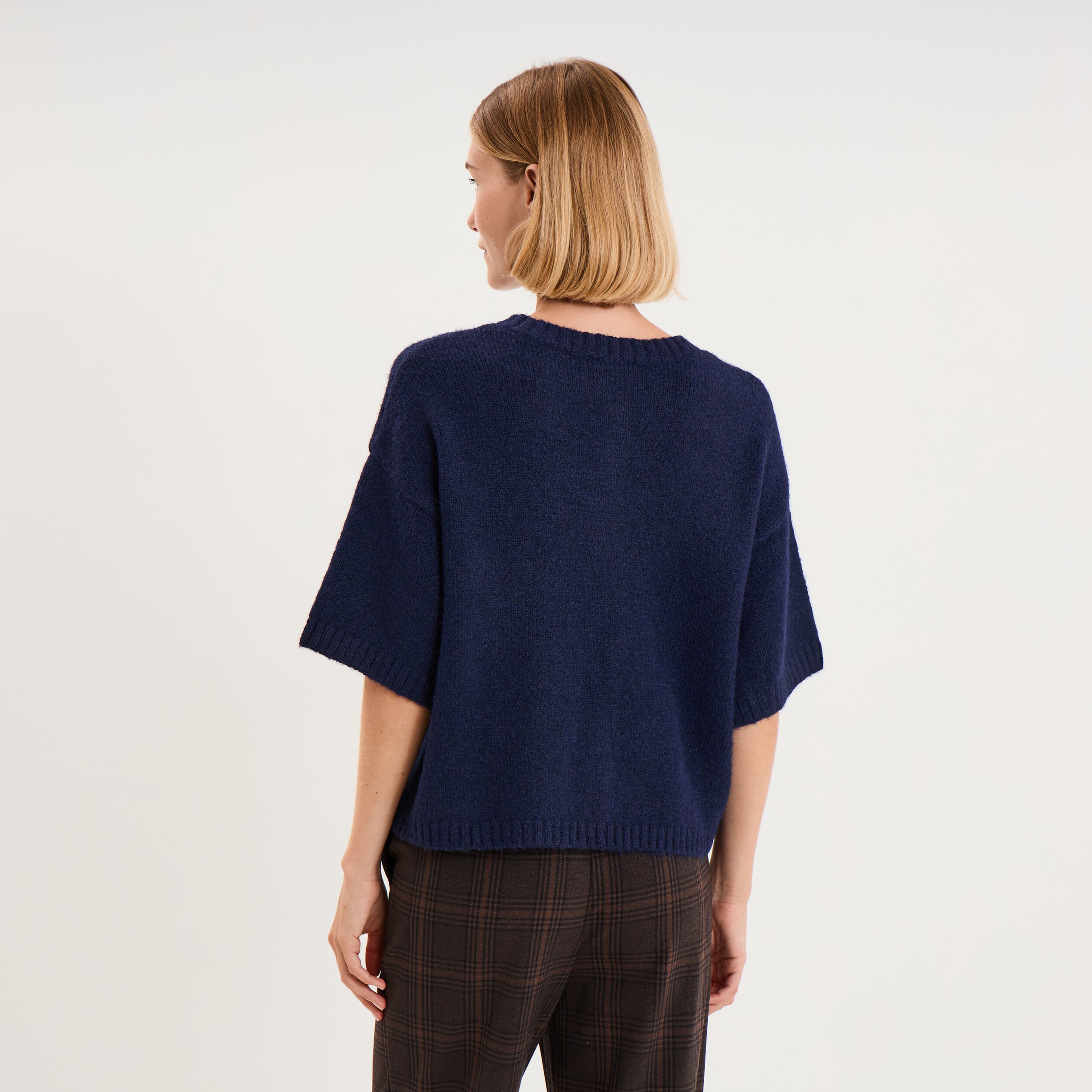 Gilet boutonn&eacute; manches courtes col rond bleu fonc&eacute; femme