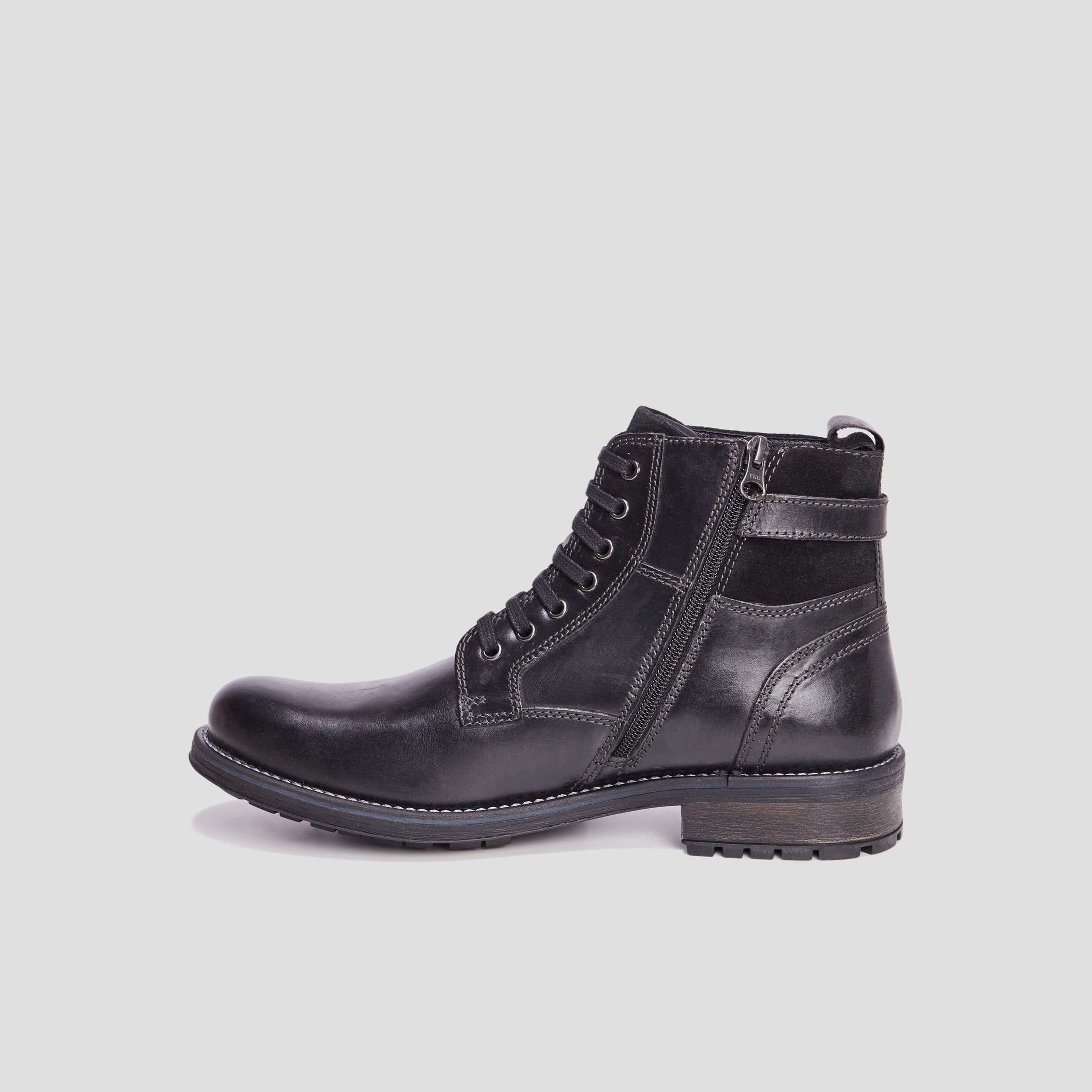 boots zippees en cuir noir homme Boots zippées en cuir noir homme