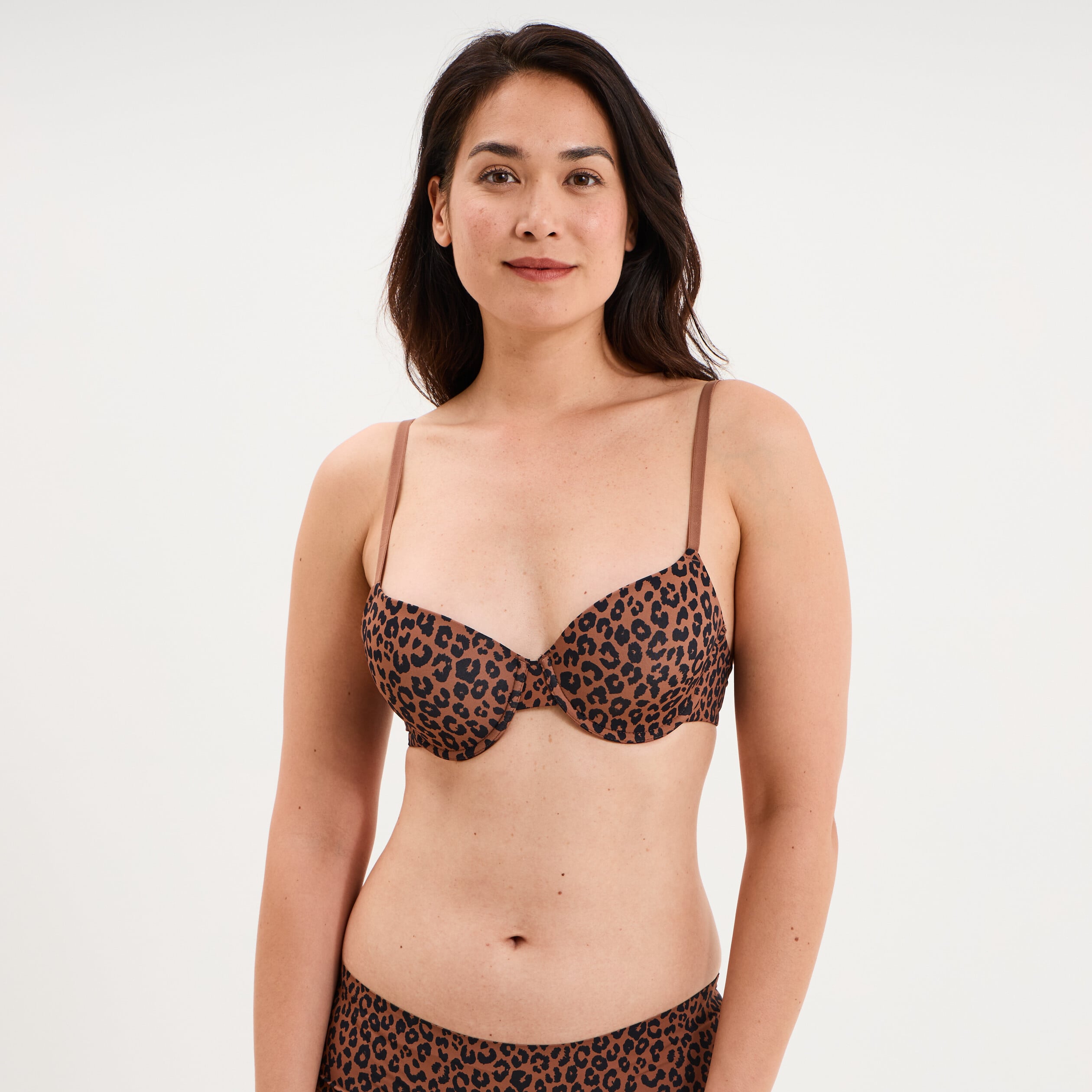 Soutien-gorge corbeille padd&eacute; microfibre marron femme