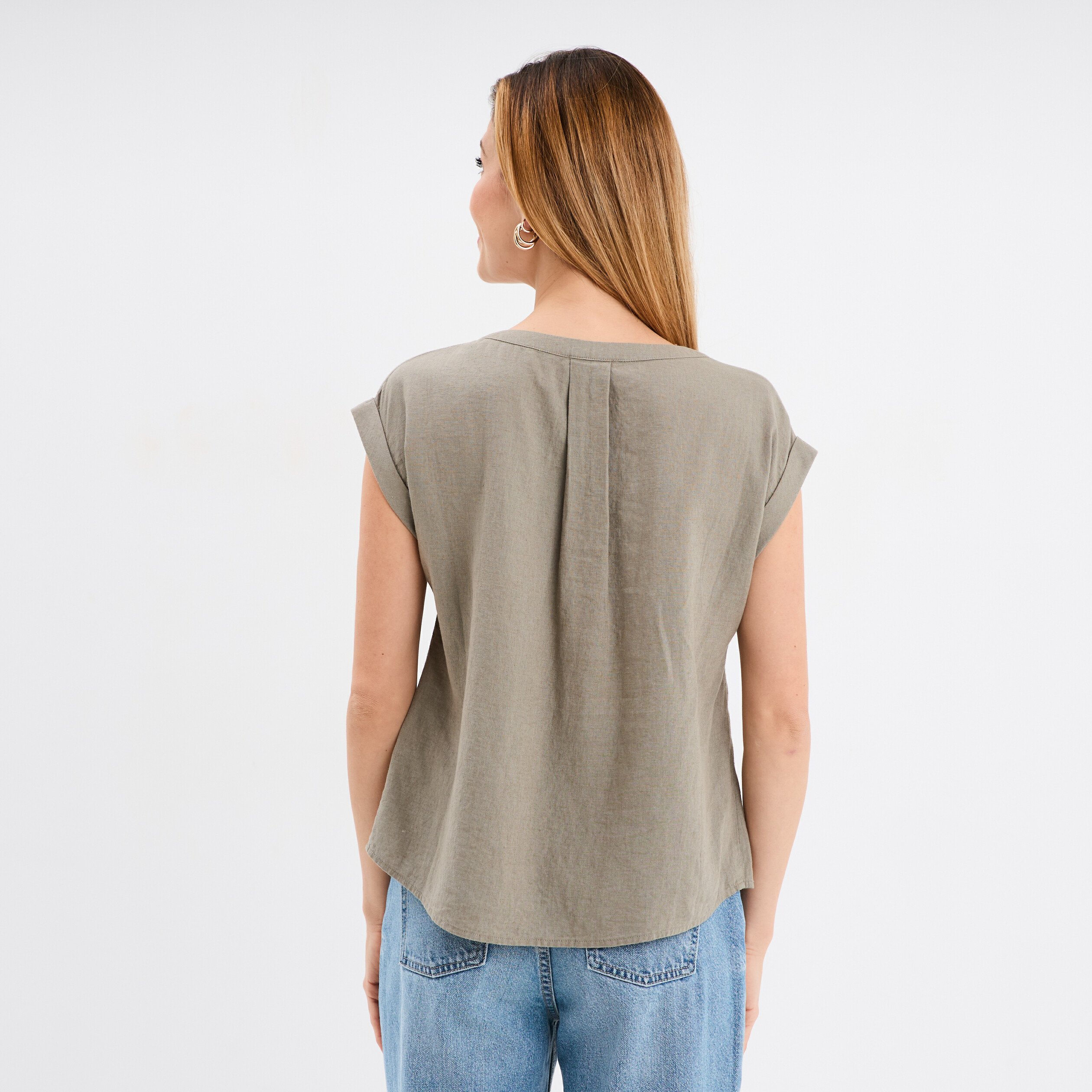 blouse col v manches courtes lin melange vert kaki femme Blouse col V manches courtes lin mélangé vert kaki femme