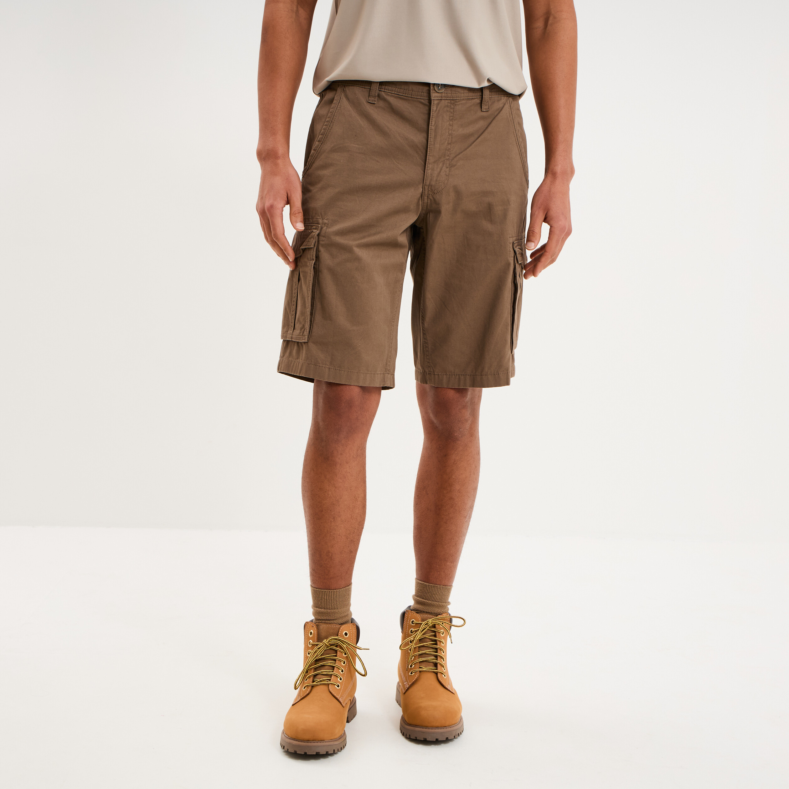 Bermuda short cargo poches &agrave; rabat coton marron fonc&eacute; homme
