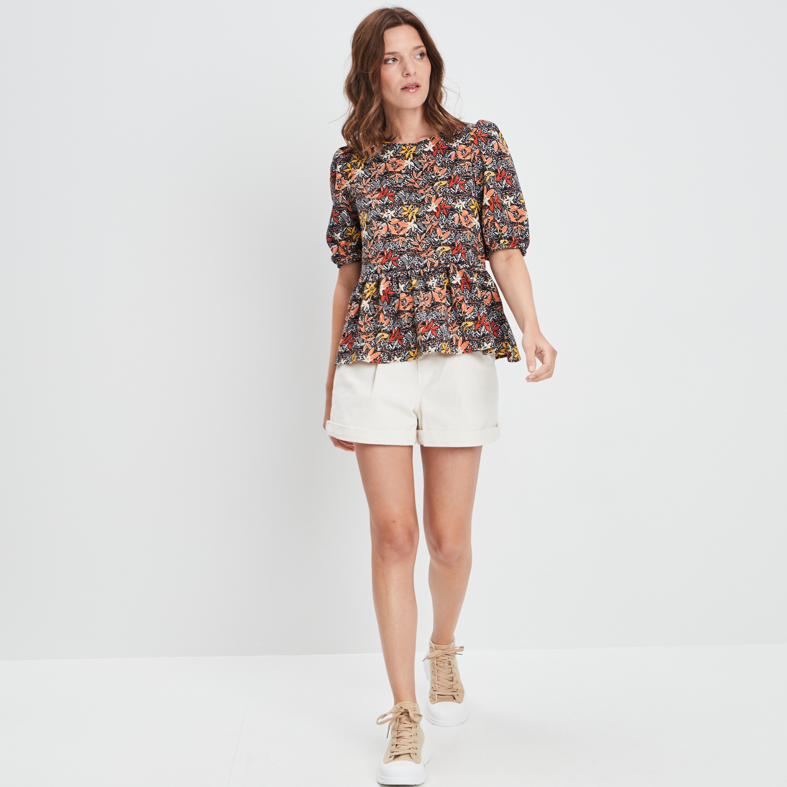 Short droit taille haute sable femme