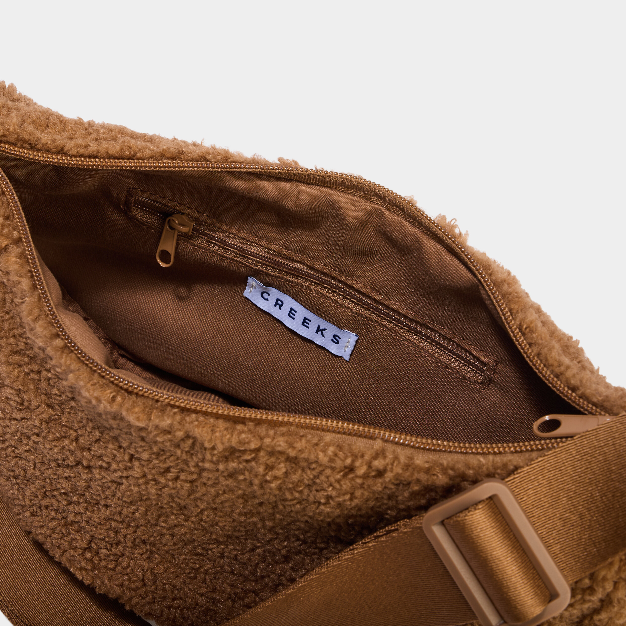 Sac banane effet polaire camel femme