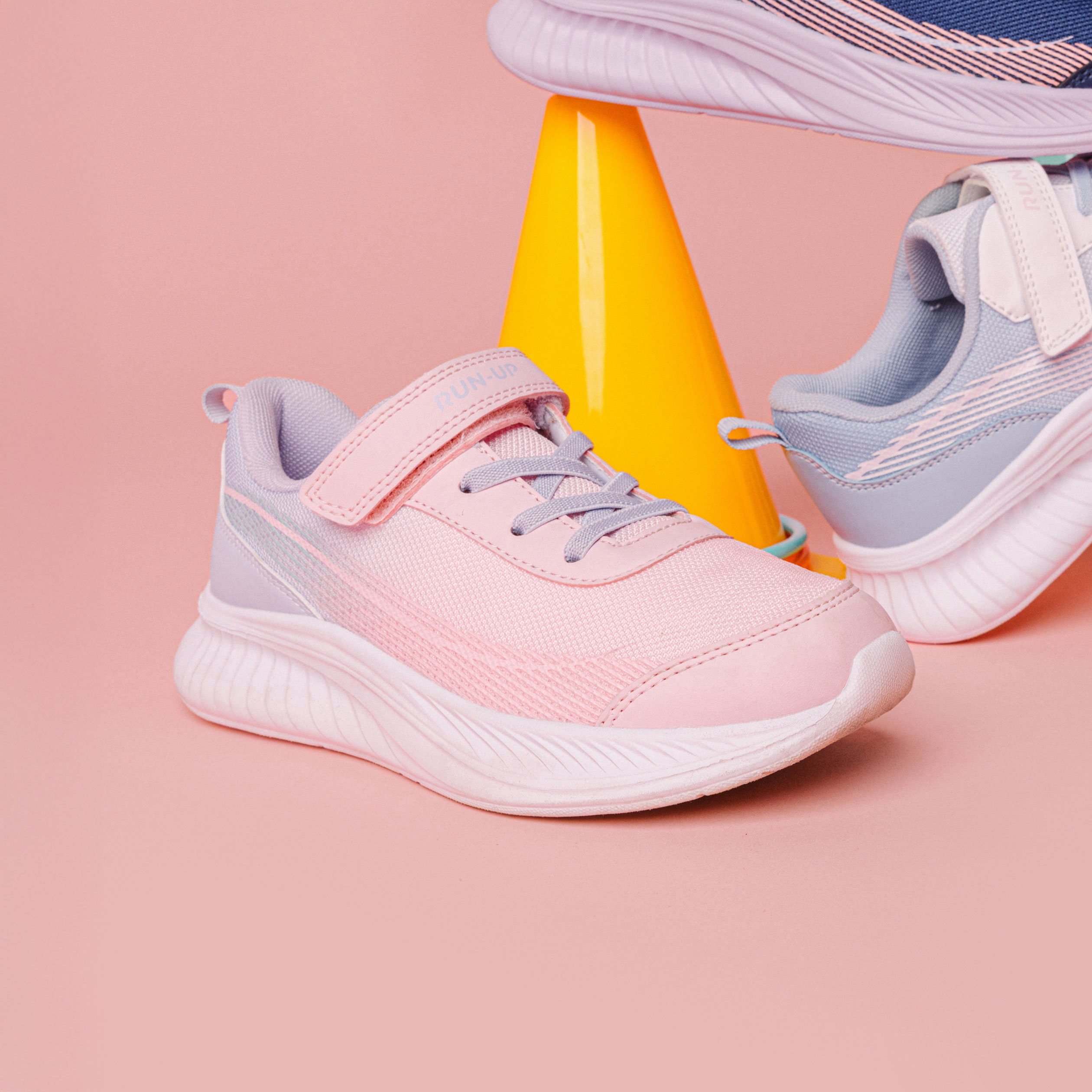 Achat Chaussures Skechers Enfant Basket, Vente Skechers Go Run 600