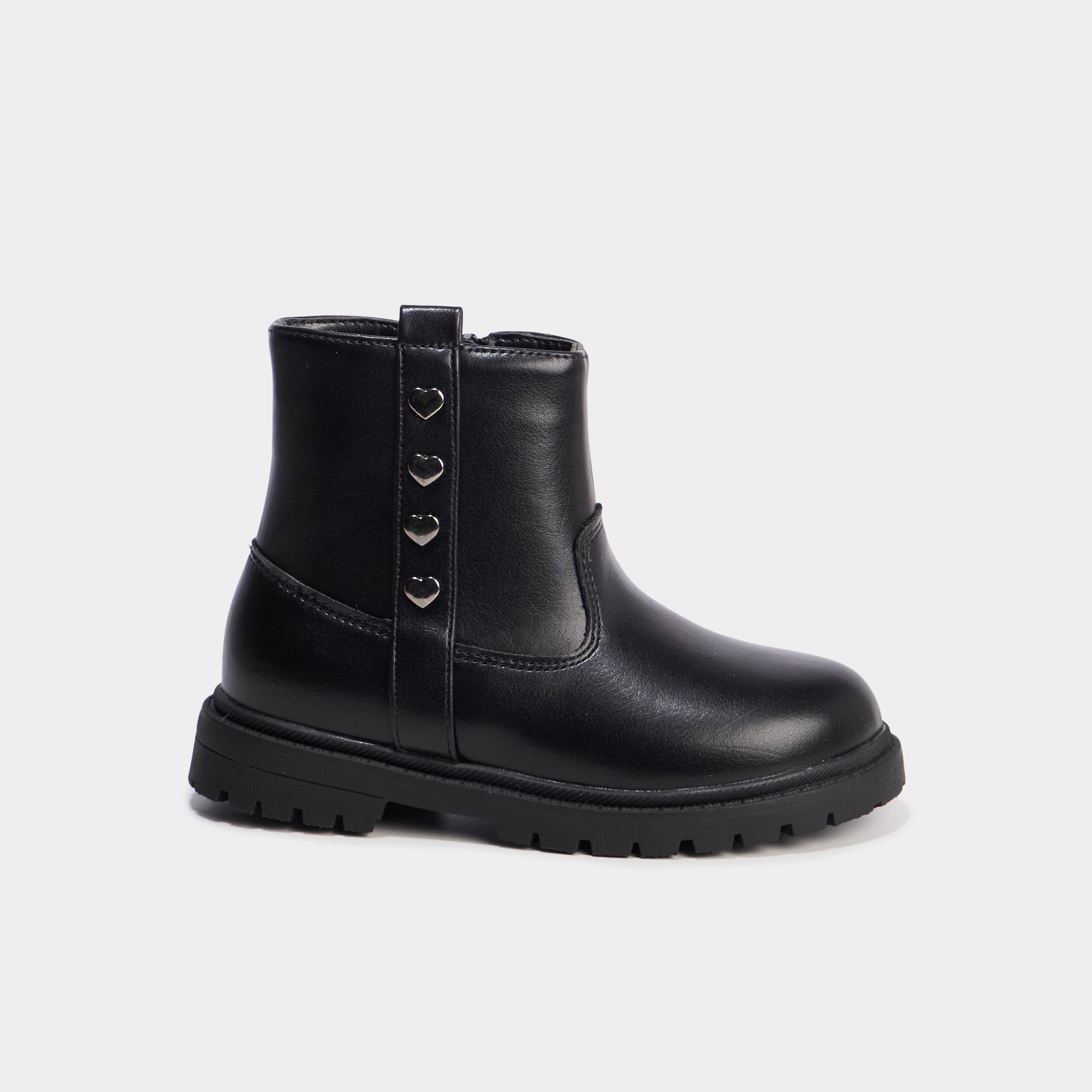 Bottines crantées avec clous coeurs noir fille