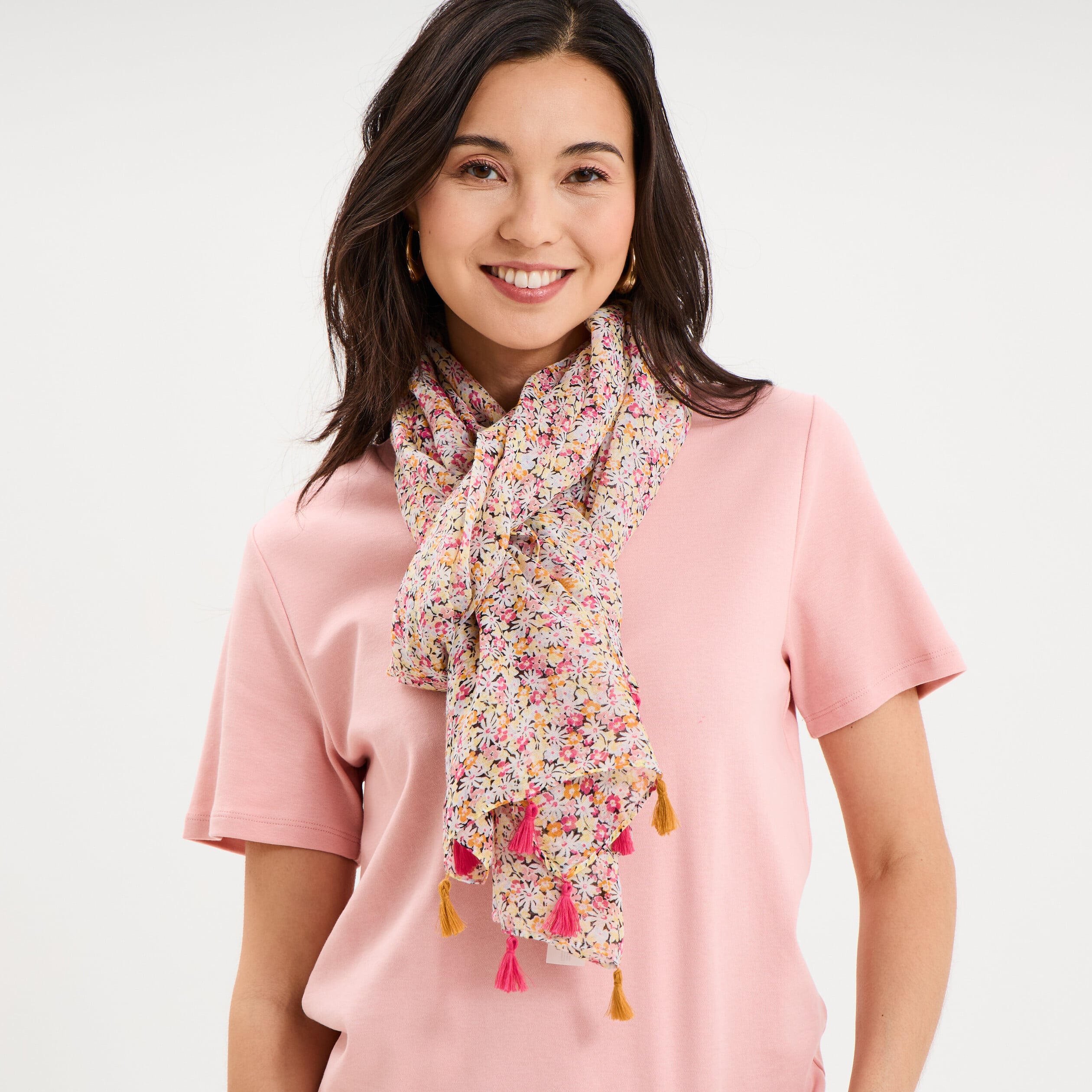 Foulard &agrave; pampilles multicolore femme