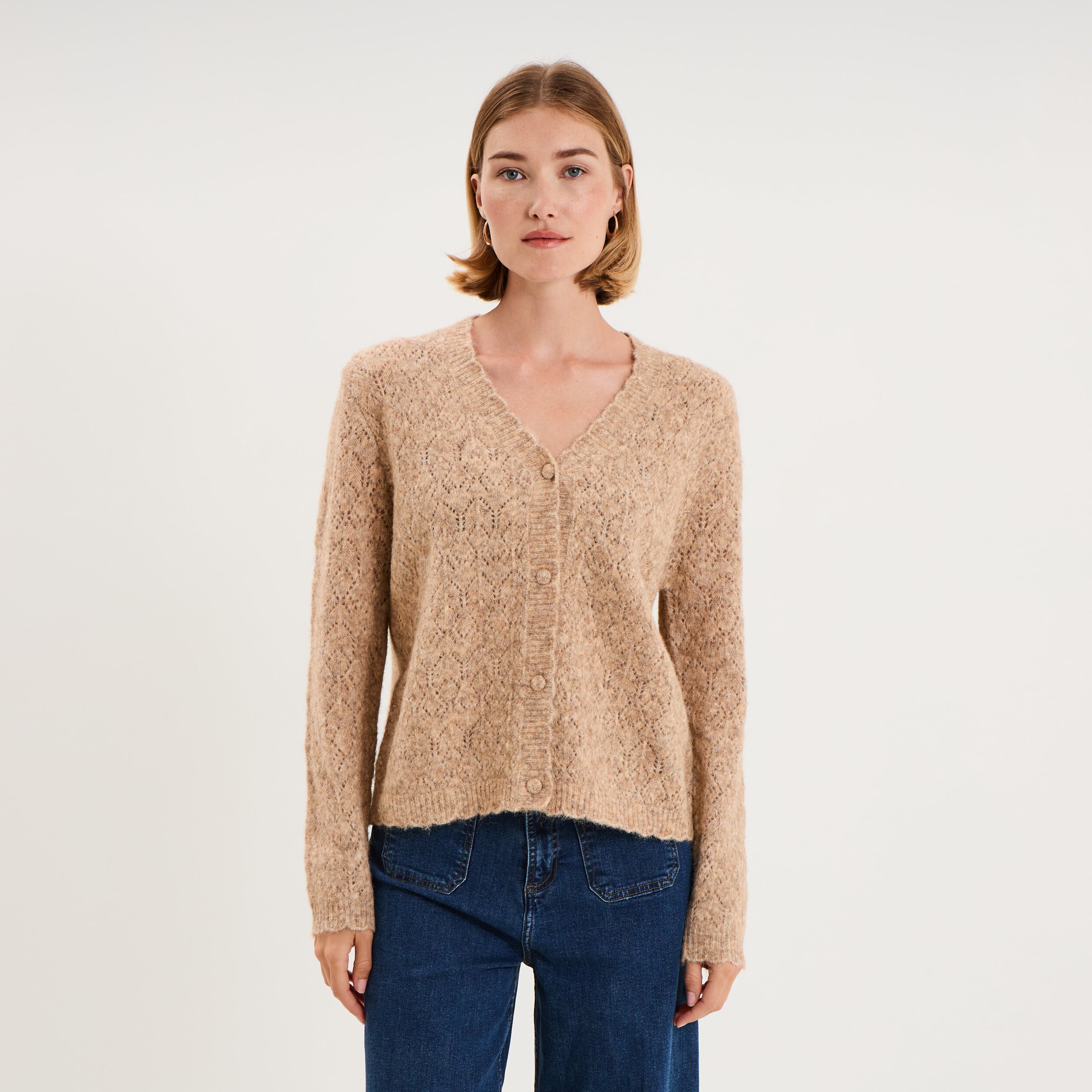 Gilet cardigan ajour&eacute; manches longues beige femme