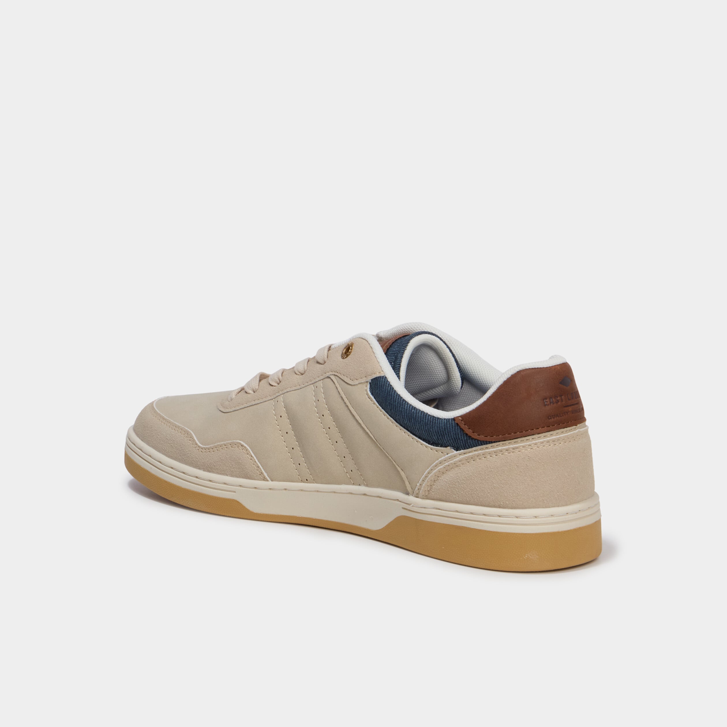 Tennis basses &agrave; lacets Lee Cooper sable homme
