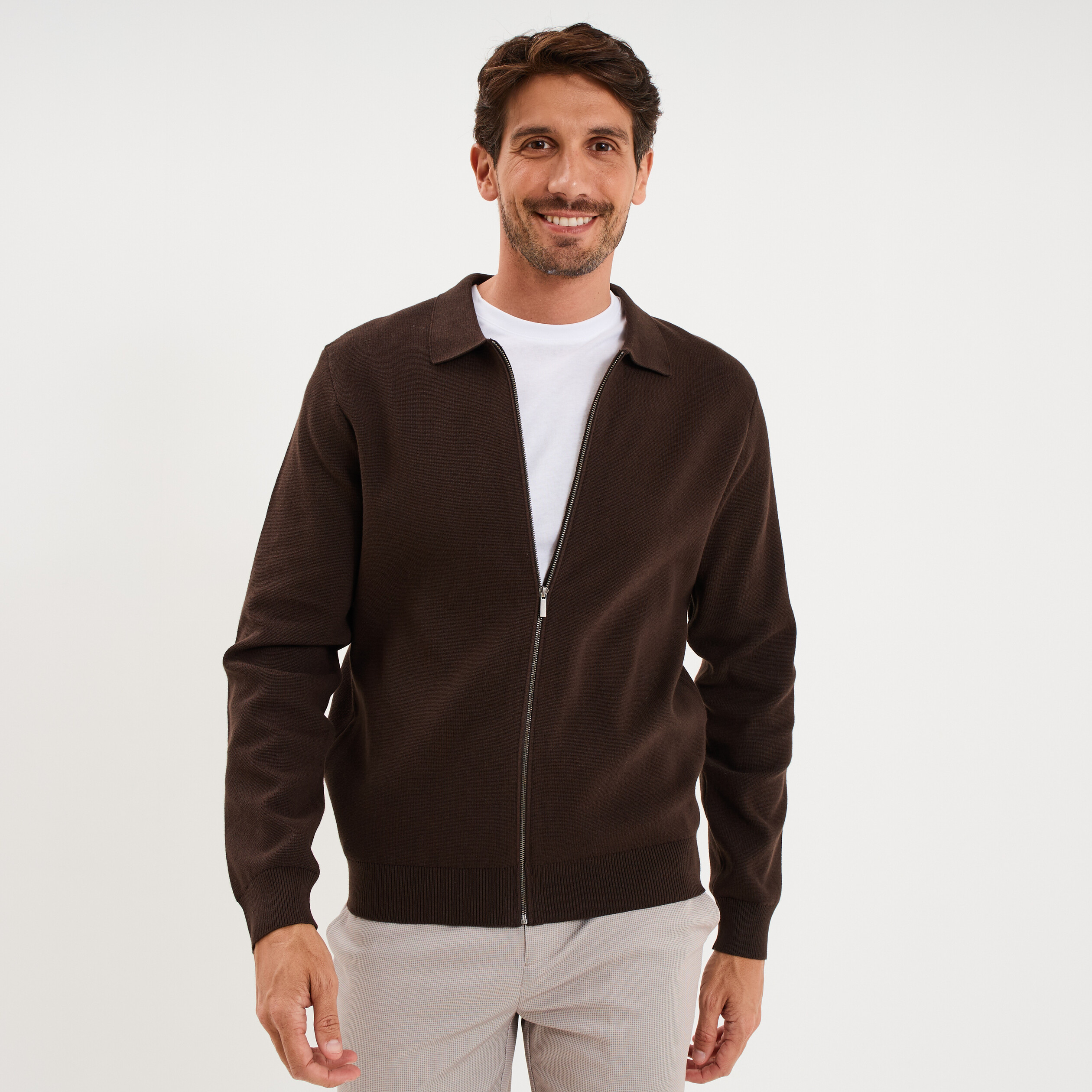 Gilet zipp&eacute; en maille manches longues marron fonc&eacute; homme