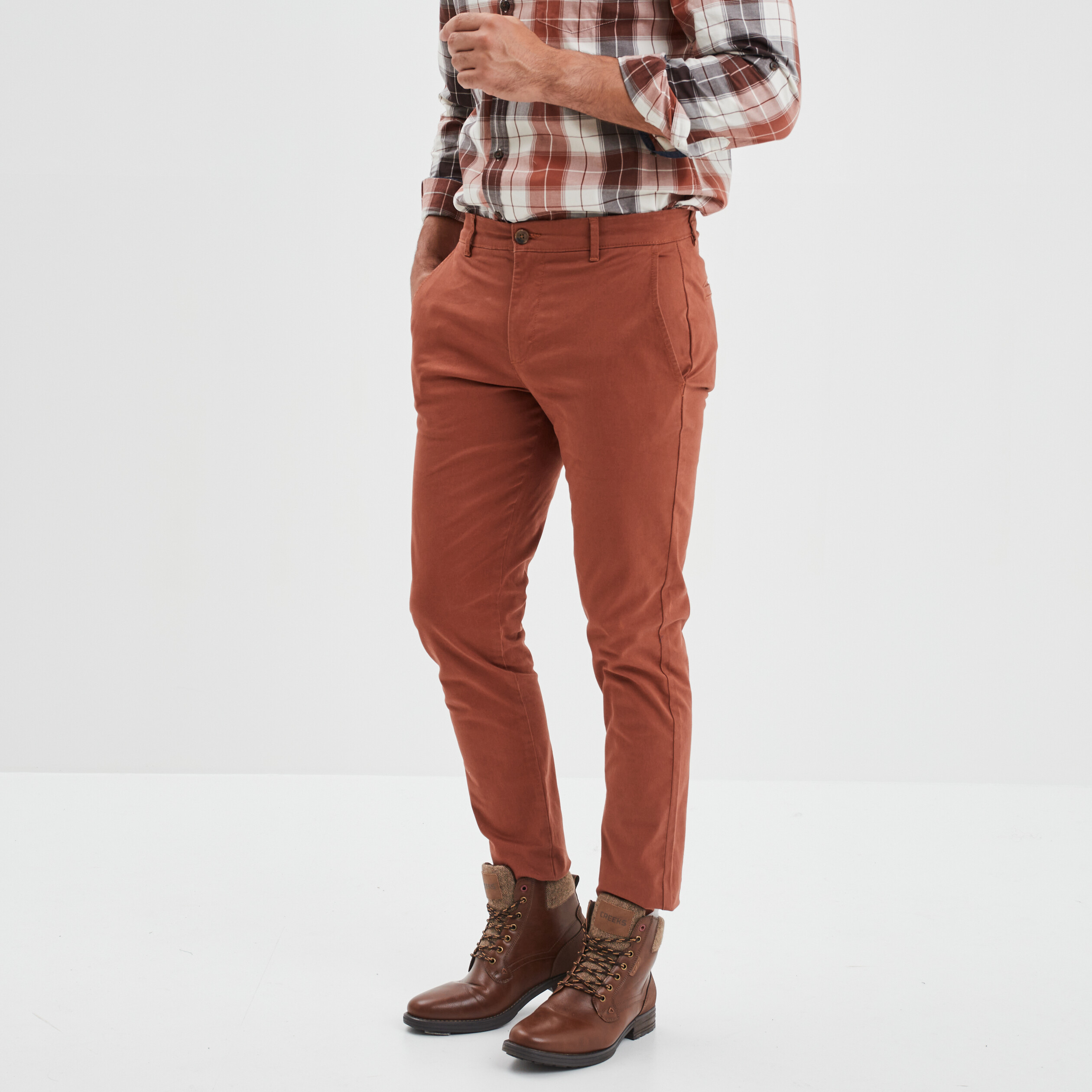 Pantalon chino slim coton marron foncé homme