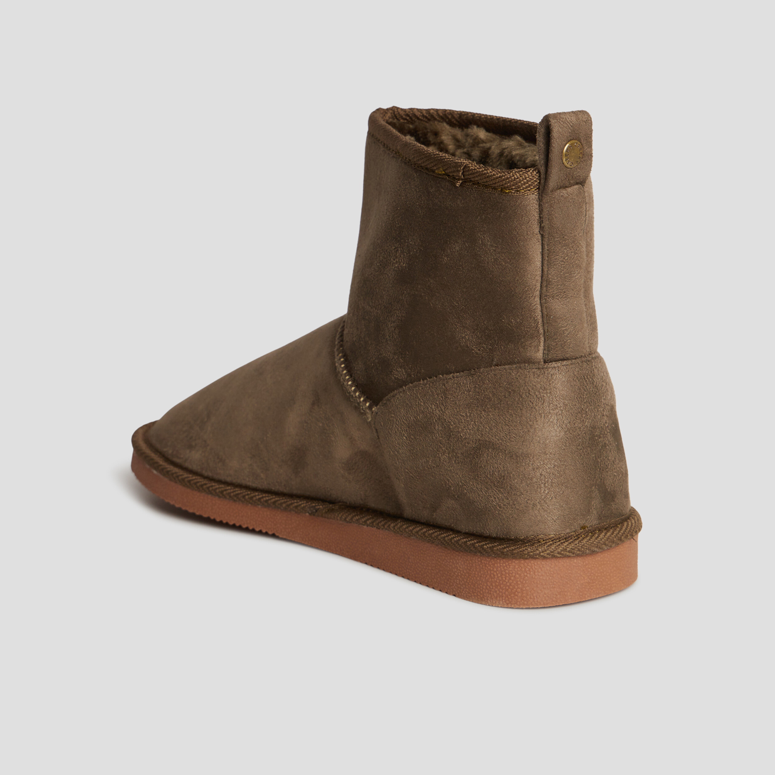 bottines fourrees effet suedine vert kaki femme Bottines fourrées effet suédine vert kaki femme