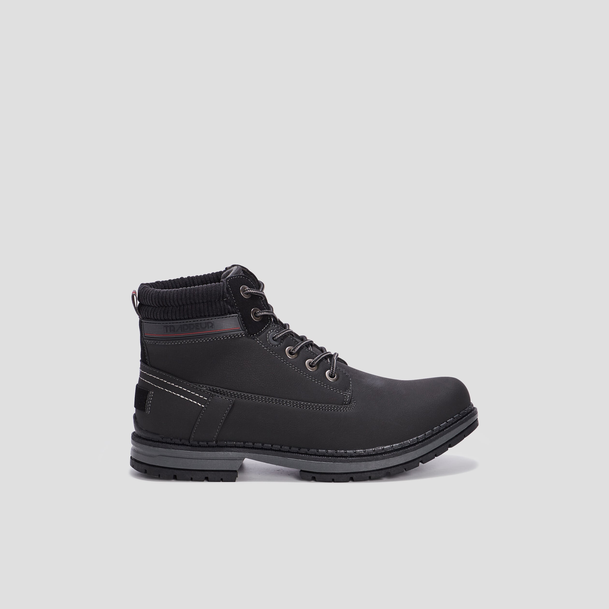 Bottines semelle crant&eacute;es noir homme