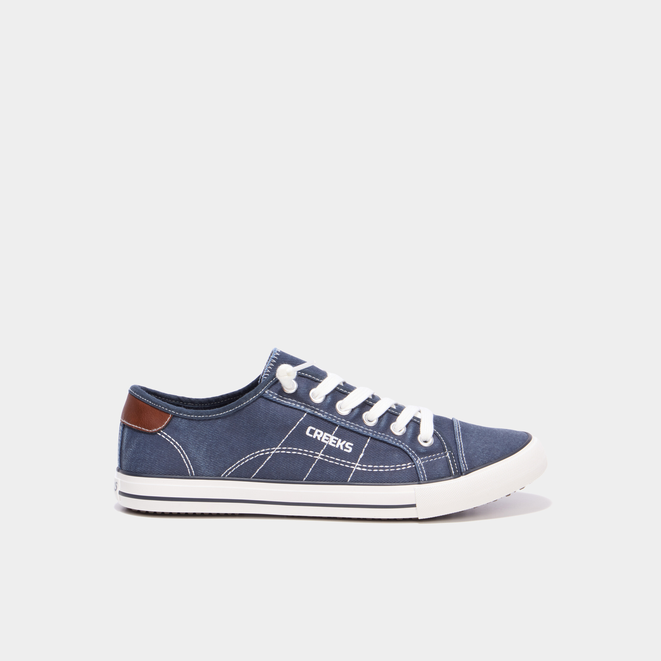 Tennis basses en toile &agrave; lacets bleu marine homme