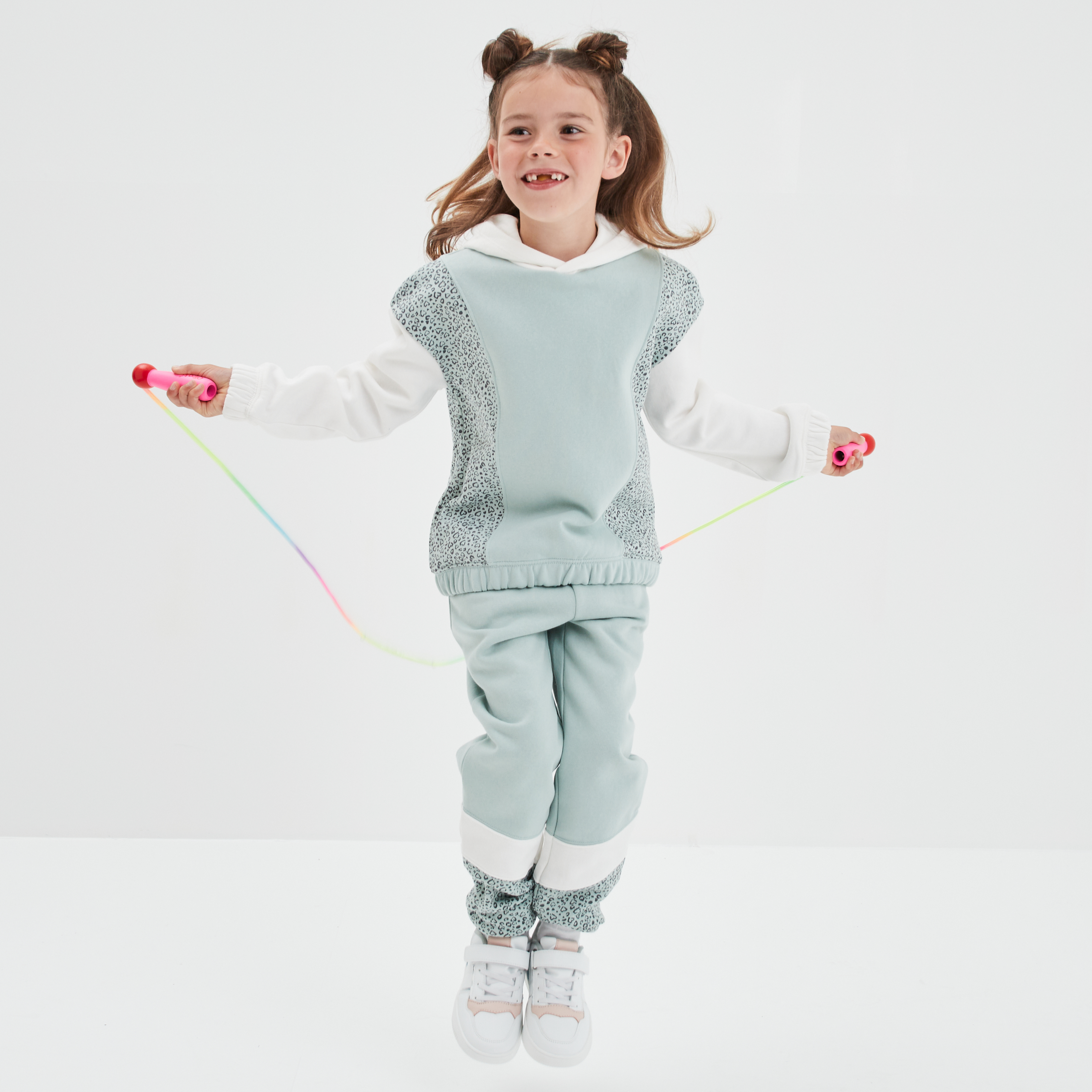 tennis basses a scratchs creeks iconic blanc fille Tennis basses à scratchs Creeks Iconic blanc fille