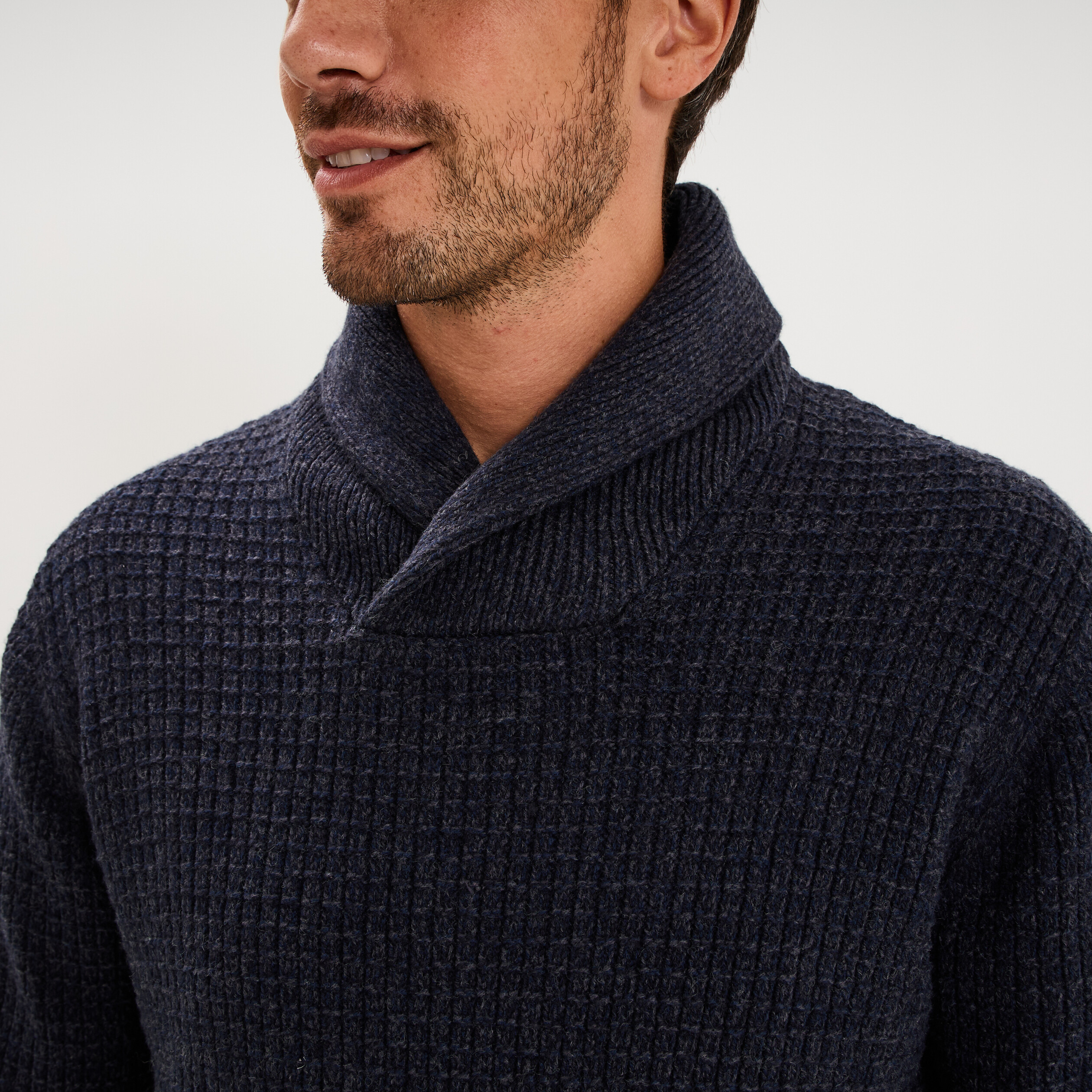 Pull col ch&acirc;le manches longues bleu marine homme