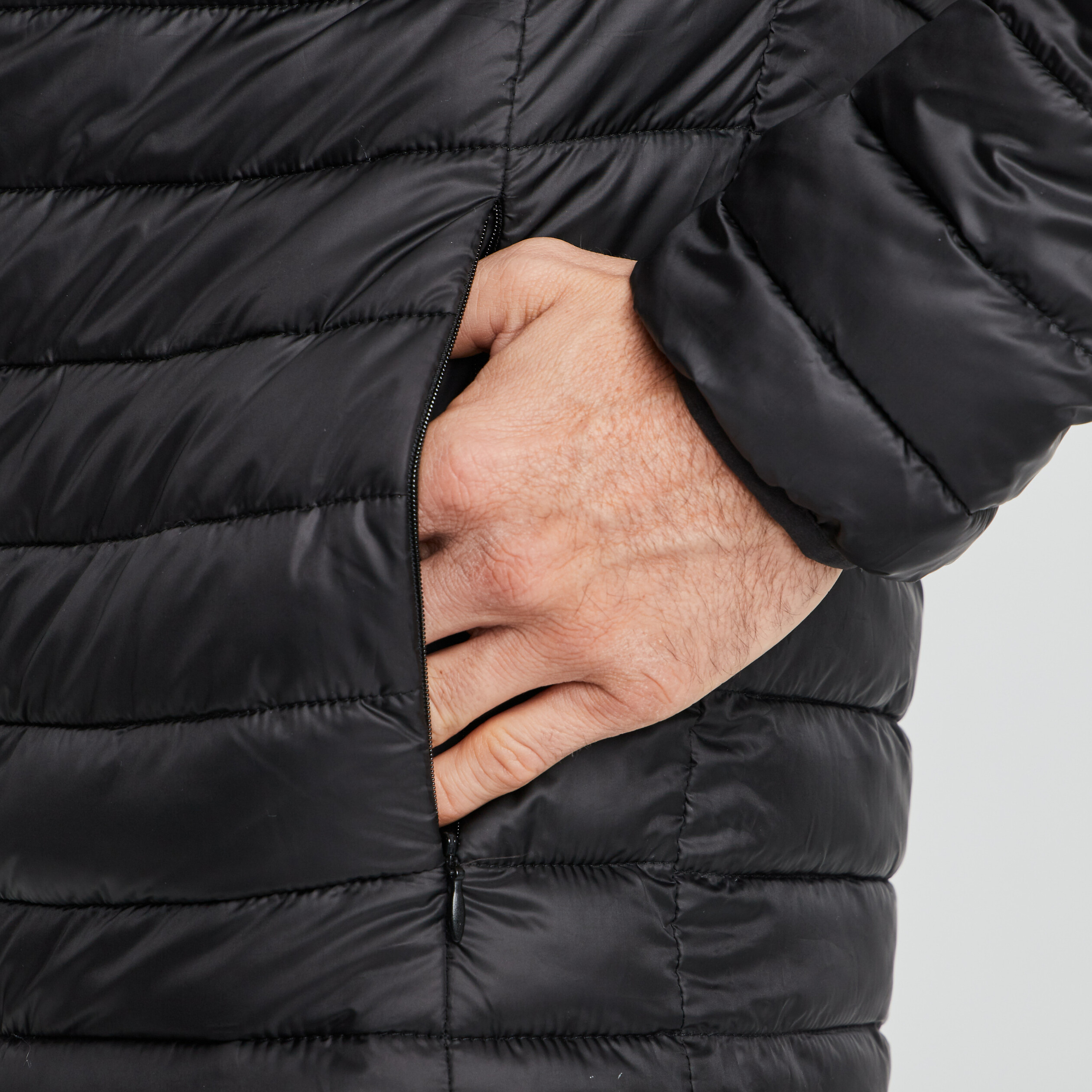 Doudoune légère déperlante à capuche noir homme