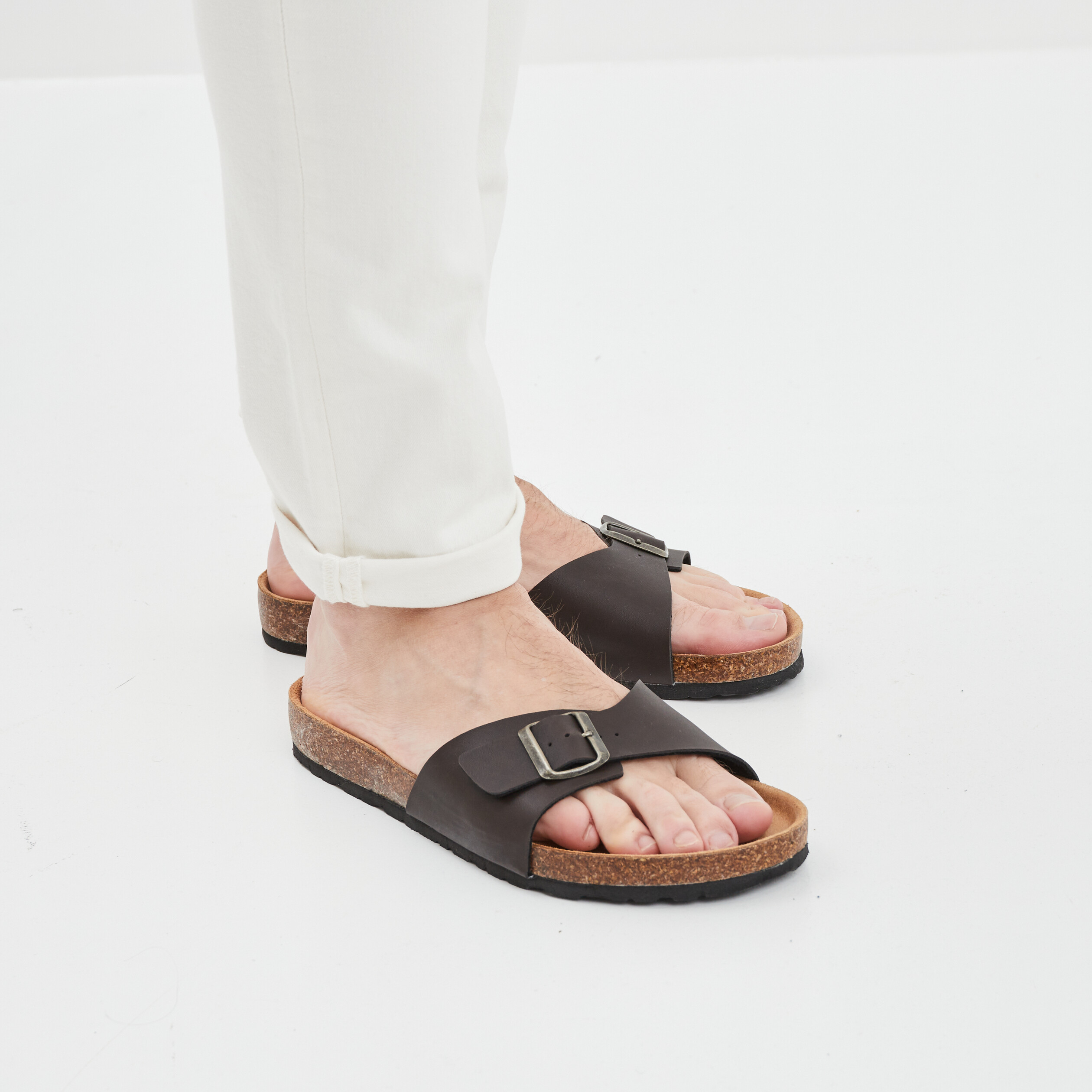mules avec boucles marron homme Mules avec boucles marron homme