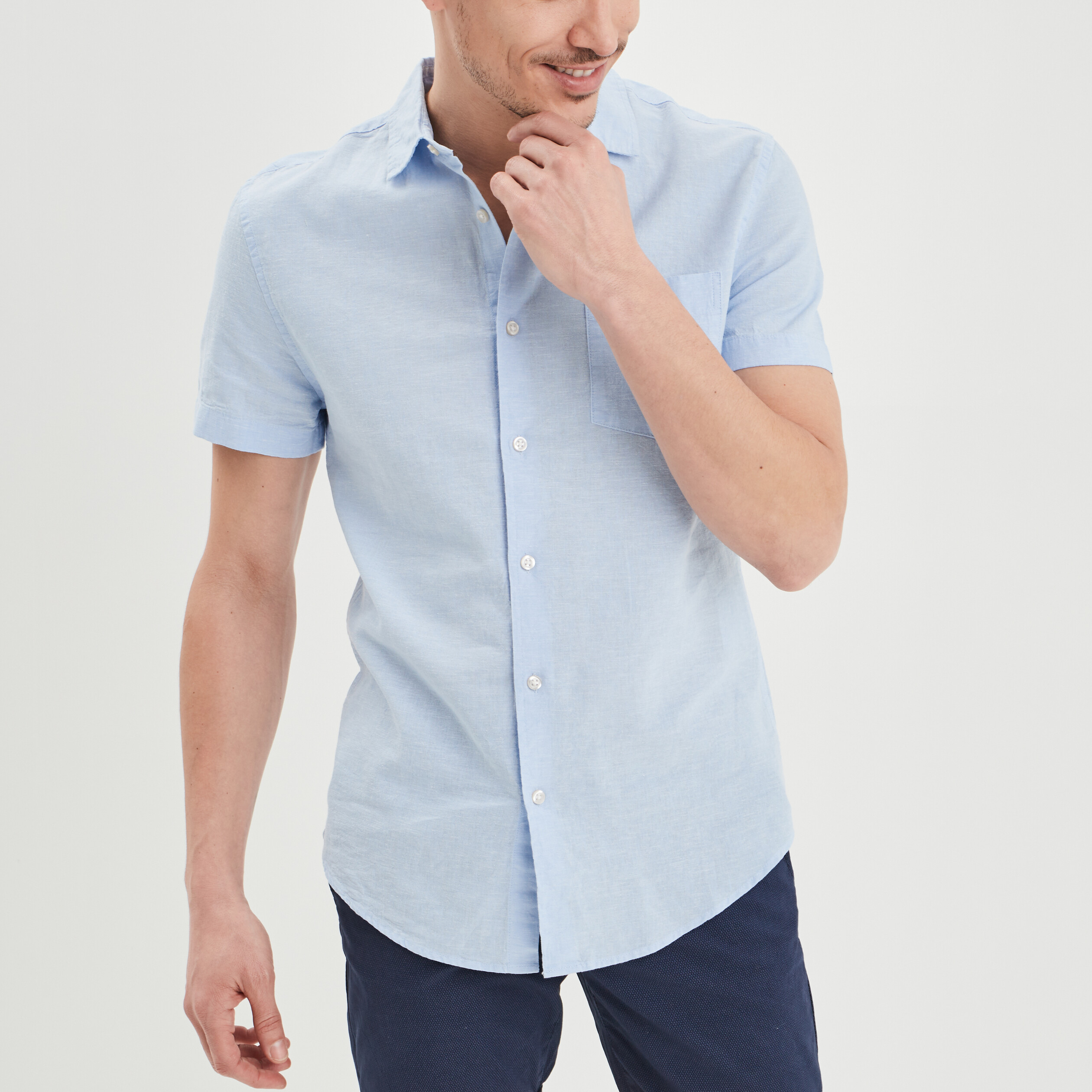chemise manches courtes lin melange bleu ciel homme Chemise manches courtes lin mélangé bleu ciel homme