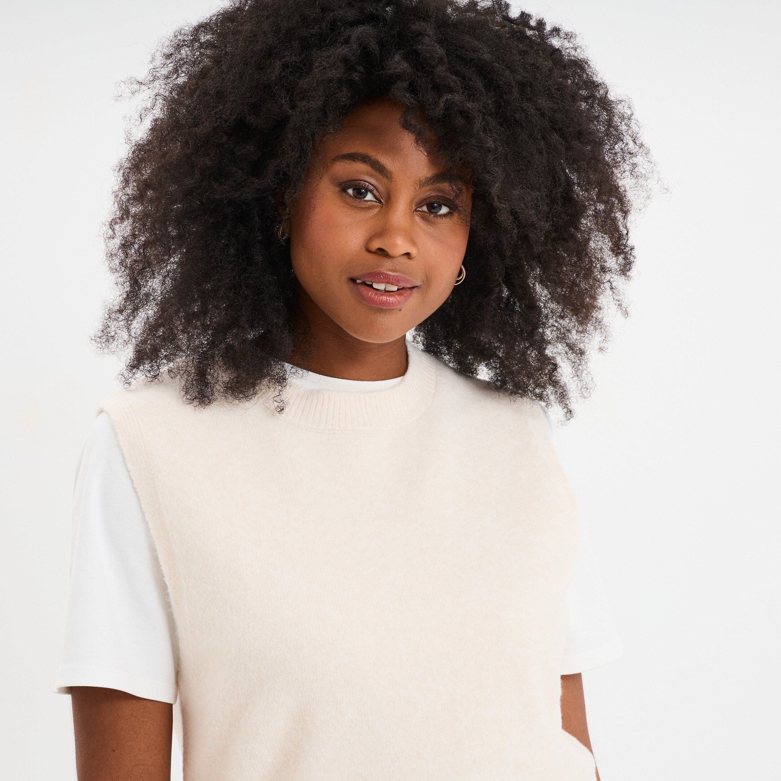 pull sans manches col rond beige femme Pull sans manches col rond beige femme