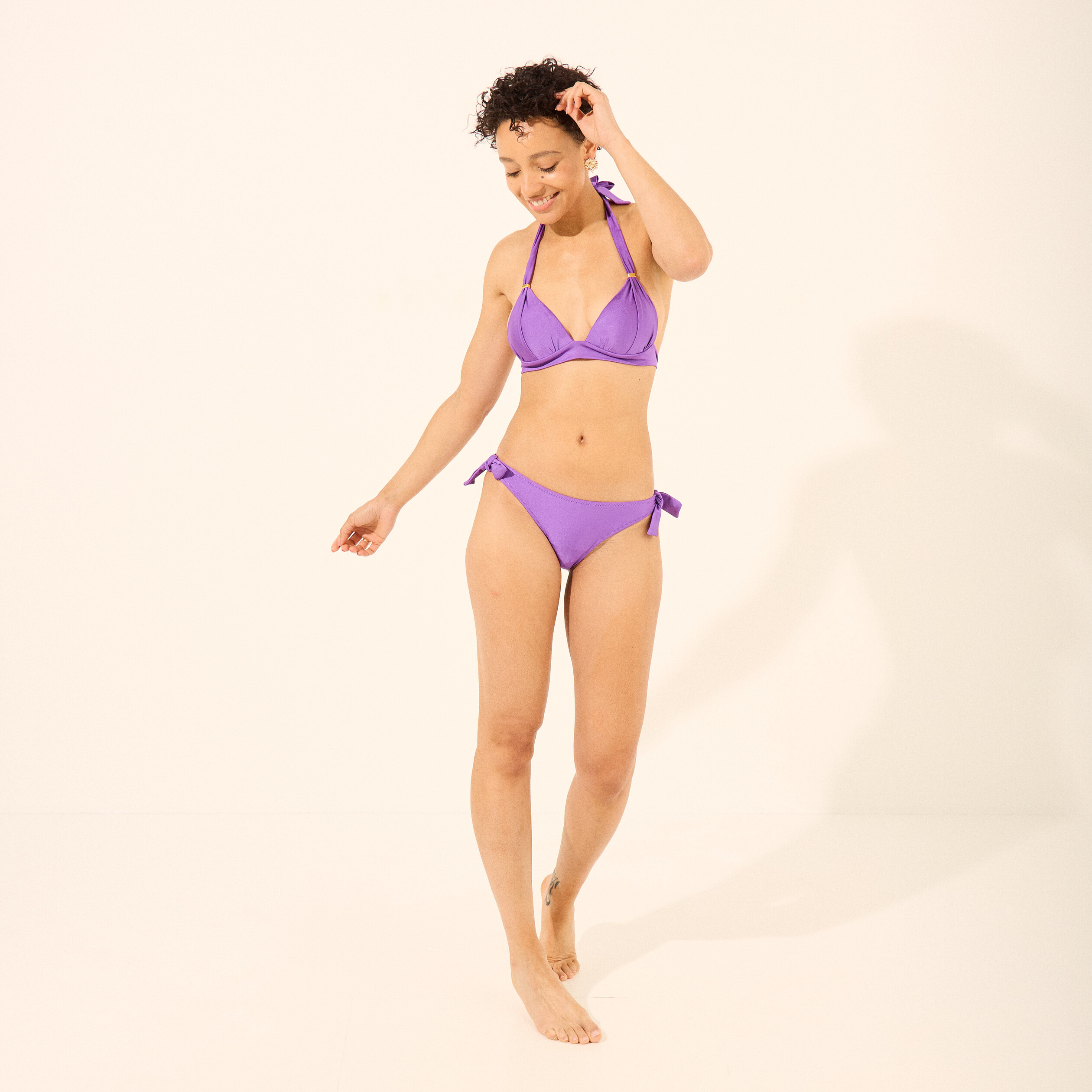 Bas de maillot de bain d&eacute;tails noeuds violet femme