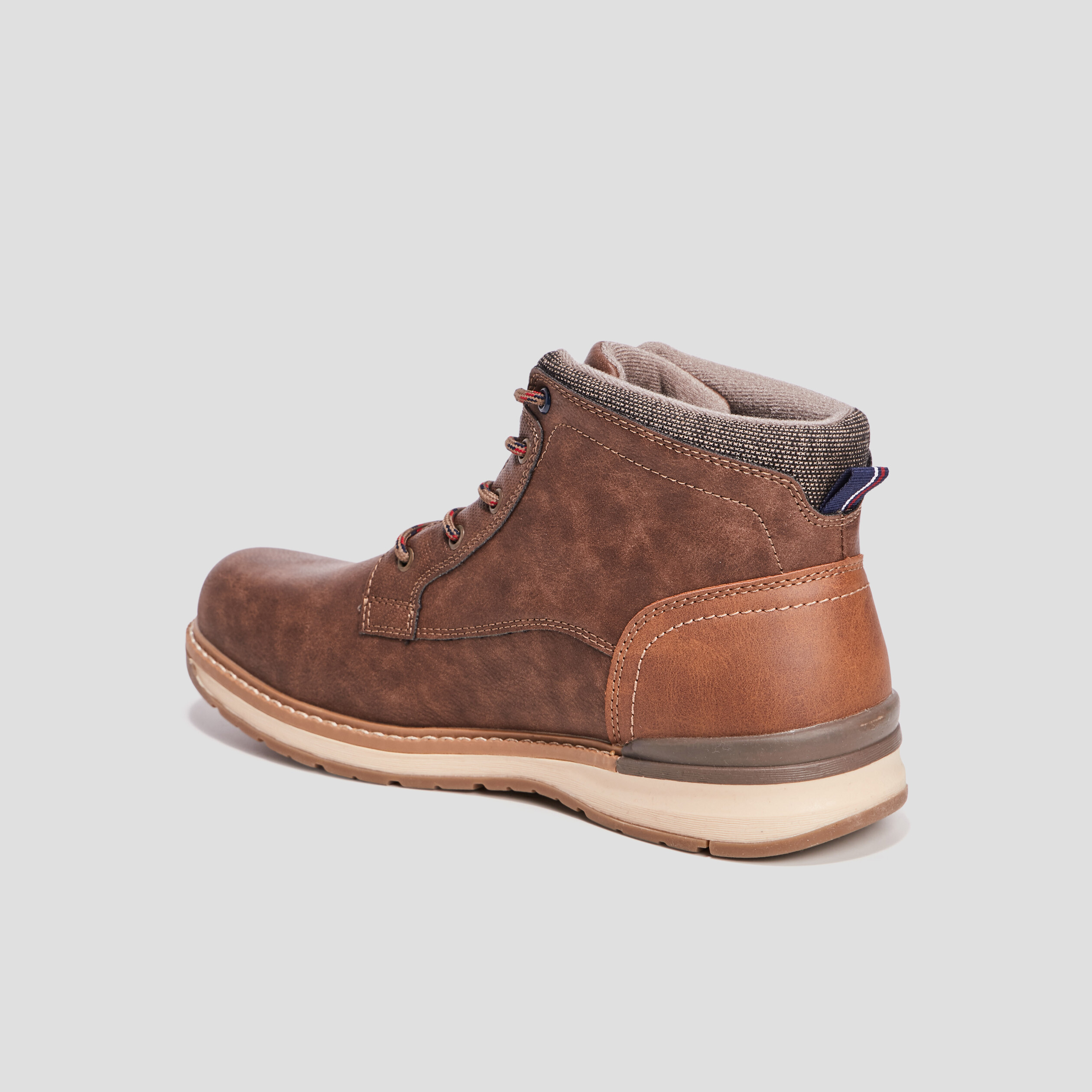 Bottines montantes &agrave; lacets marron homme