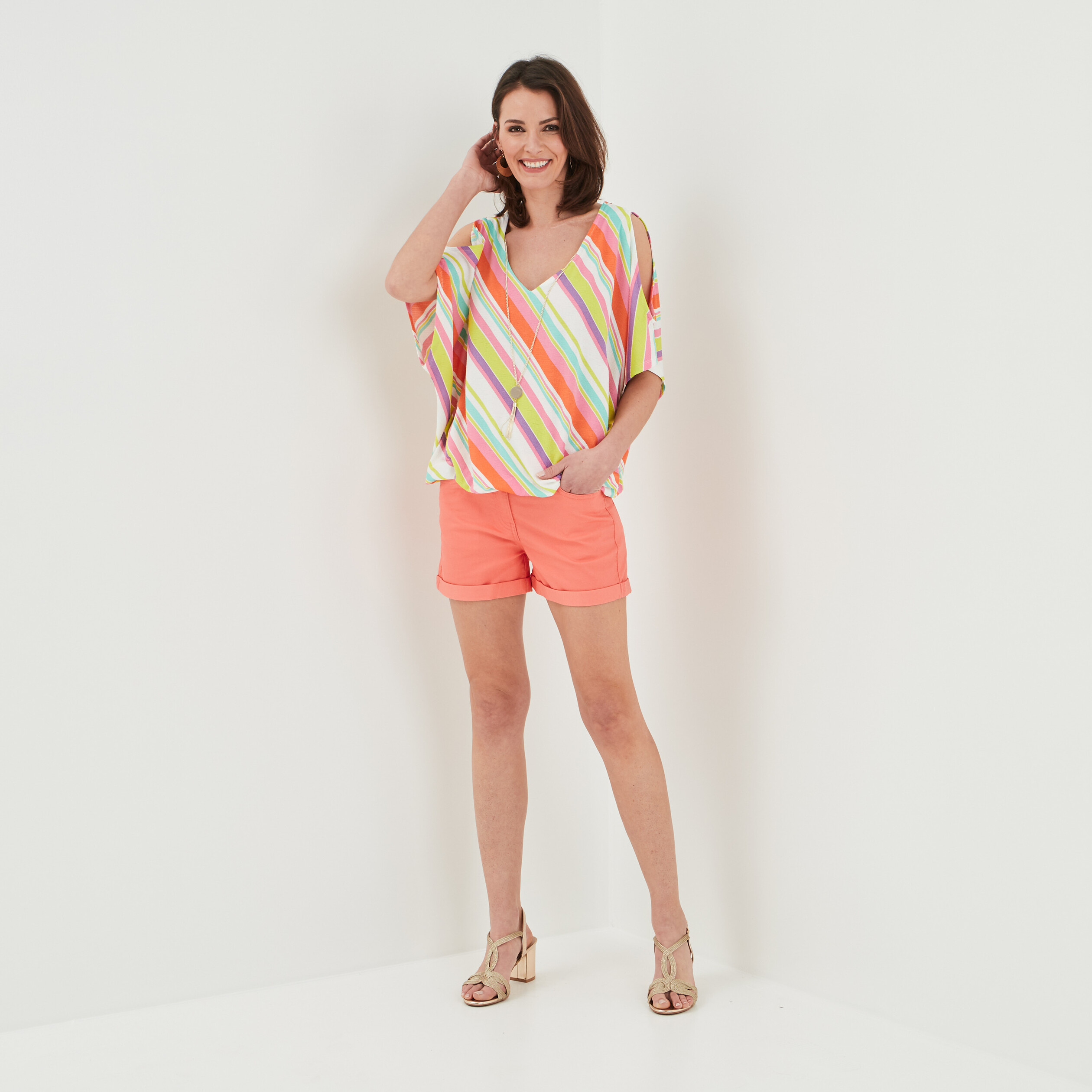 short skinny 5 poches rose corail femme Short skinny 5 poches rose corail femme
