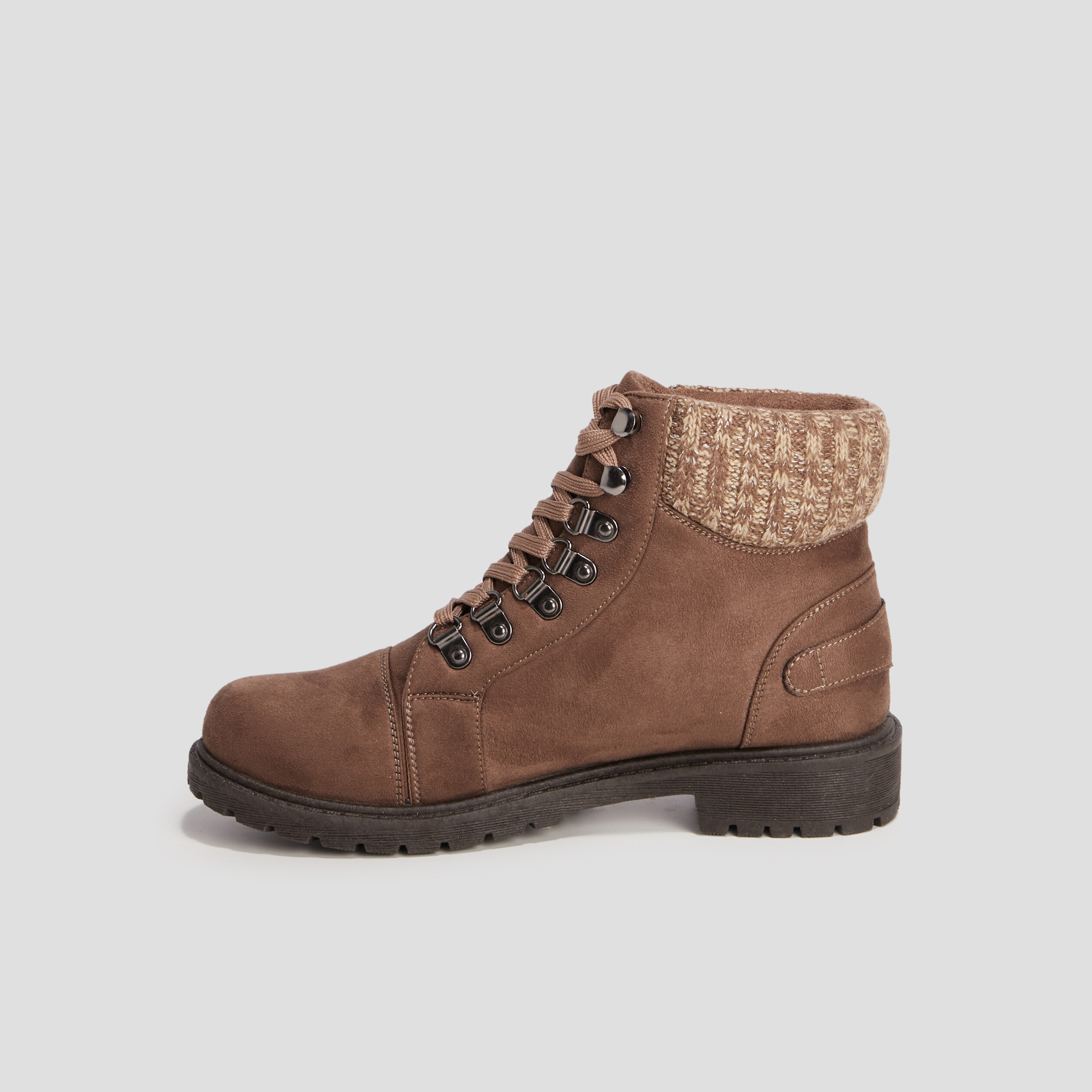 bottines crantees taupe femme Bottines crantées taupe femme