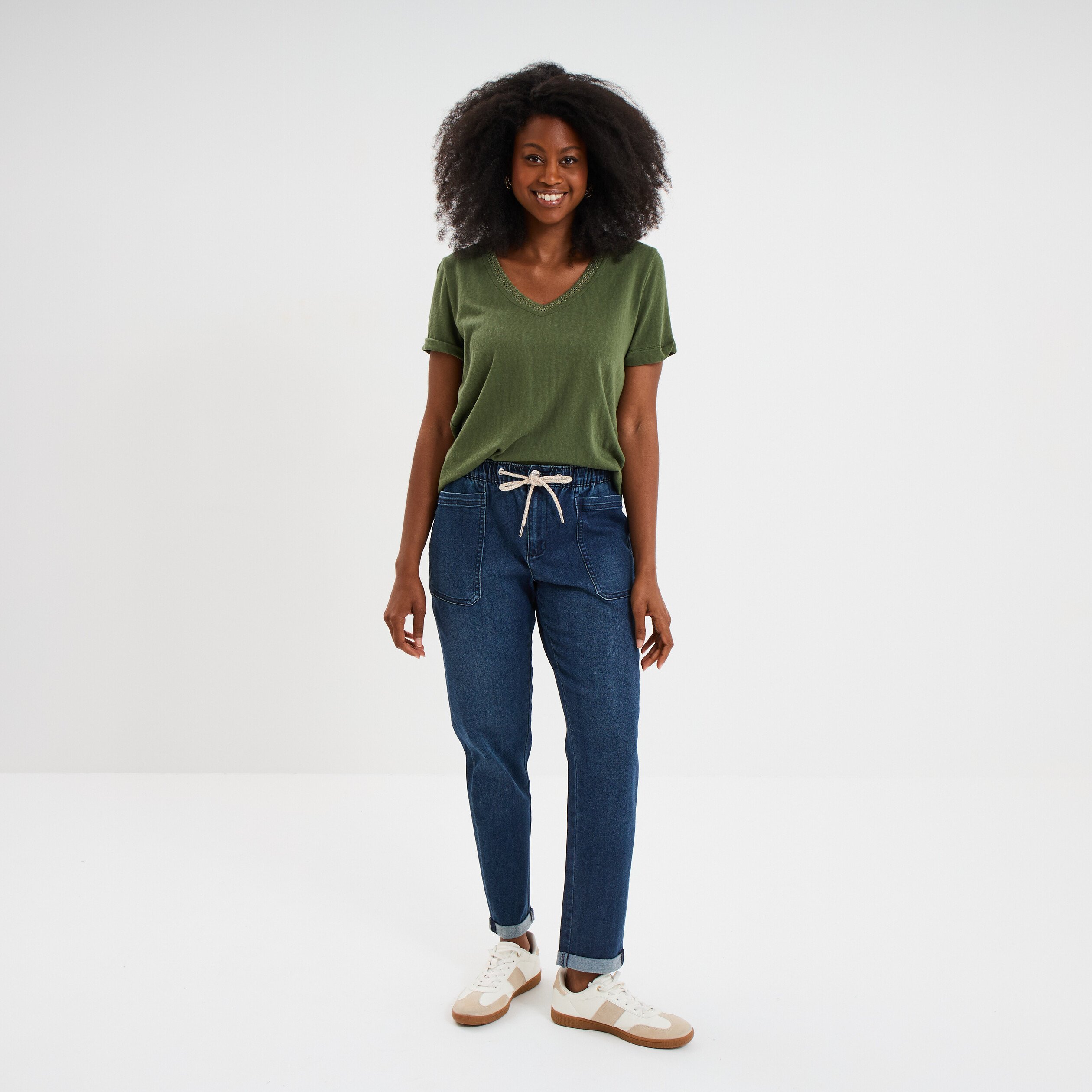t shirt col en v manches courtes vert kaki femme T-shirt col en V manches courtes vert kaki femme