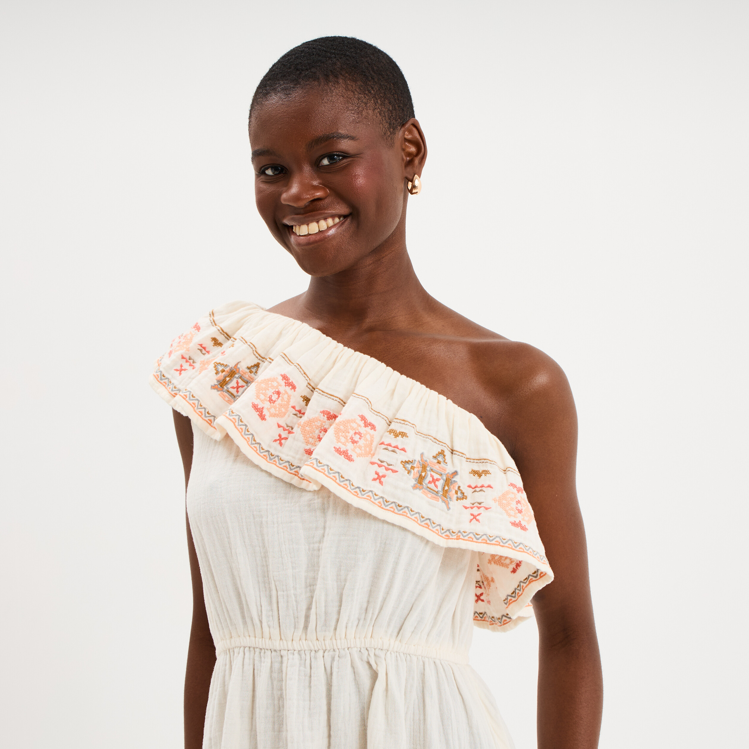 Robe asym&eacute;trique col brod&eacute; gaze de coton creme femme