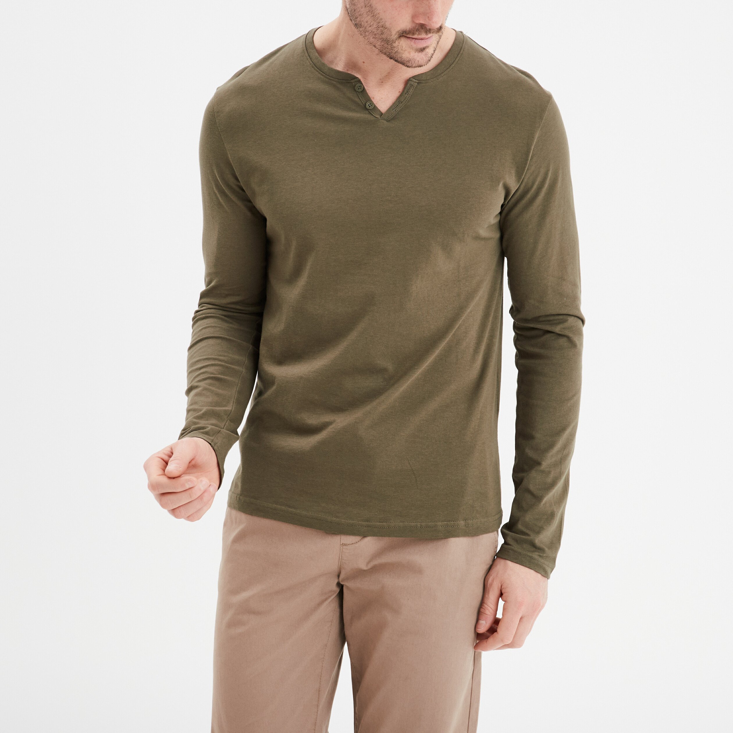 t shirt col tunisien manches longues vert kaki homme T-shirt col tunisien manches longues vert kaki homme