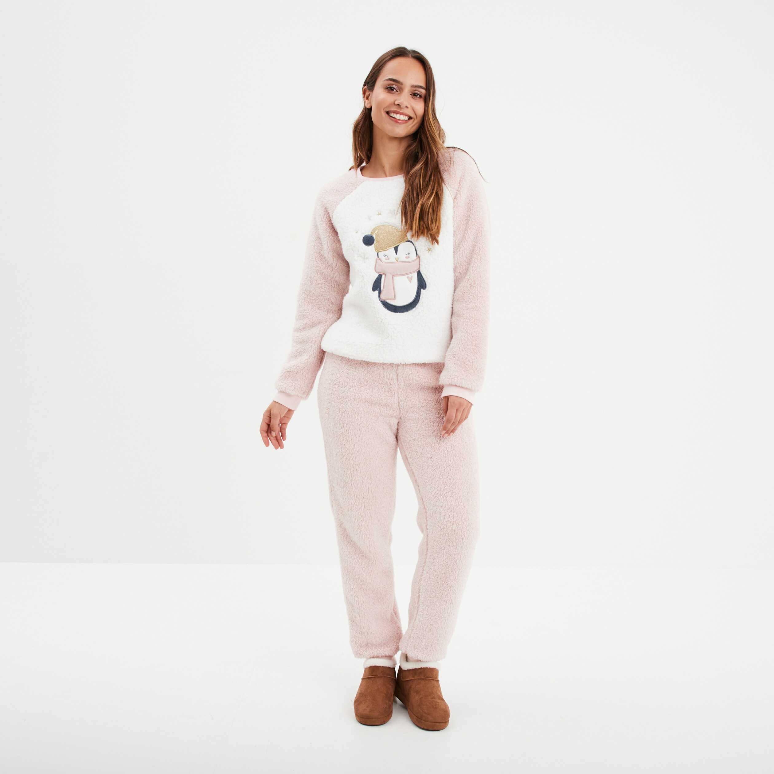 Ensemble pyjama pantalon effet polaire rose pastel femme