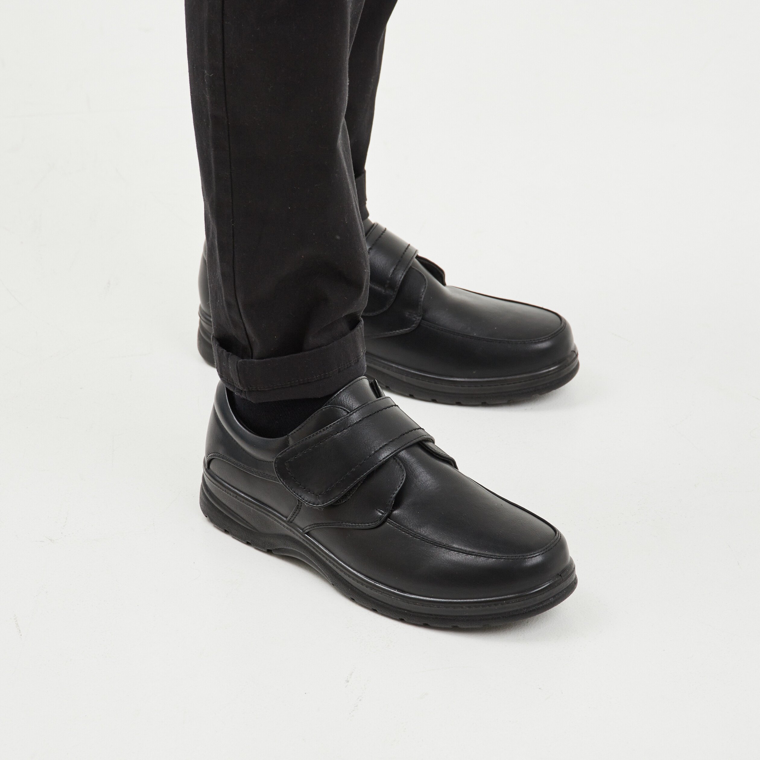 Derbies à scratch noir homme