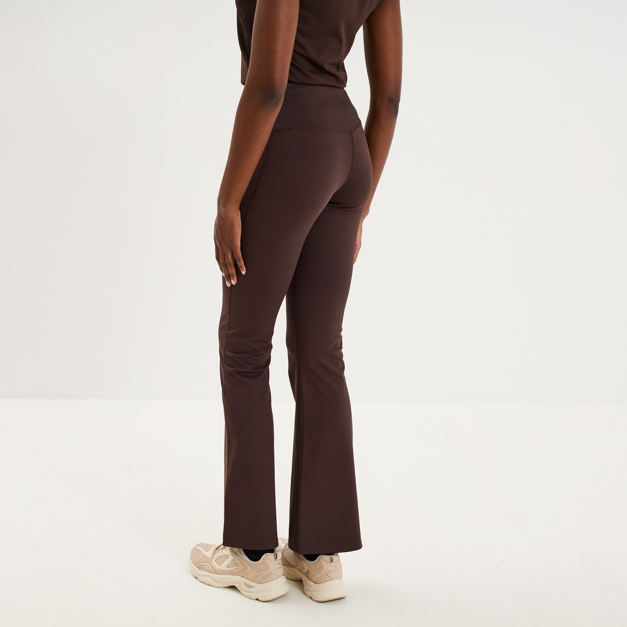 Legging de sport flare taille haute marron fonc&eacute; femme