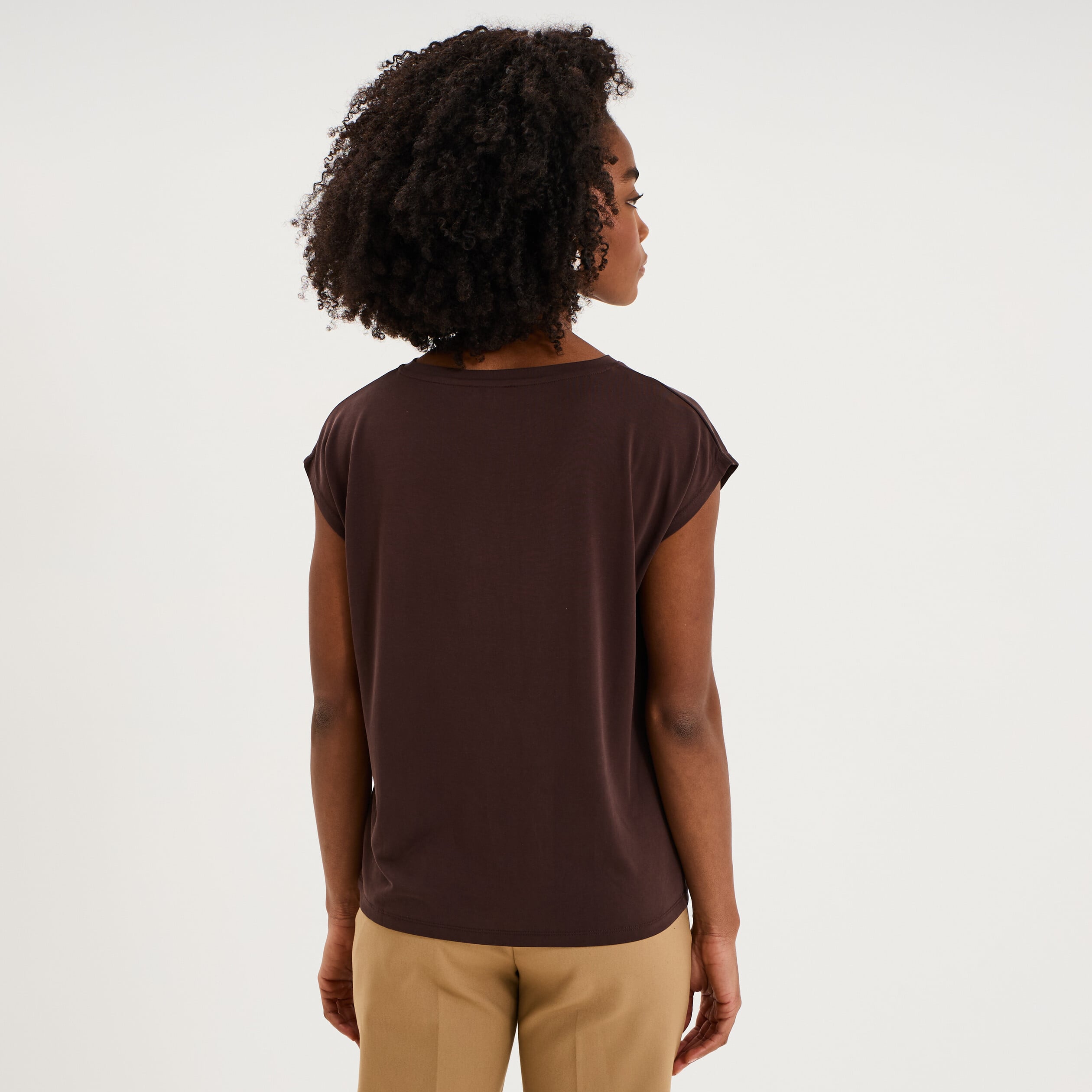 T-shirt manches courtes coupe droite marron fonc&eacute; femme