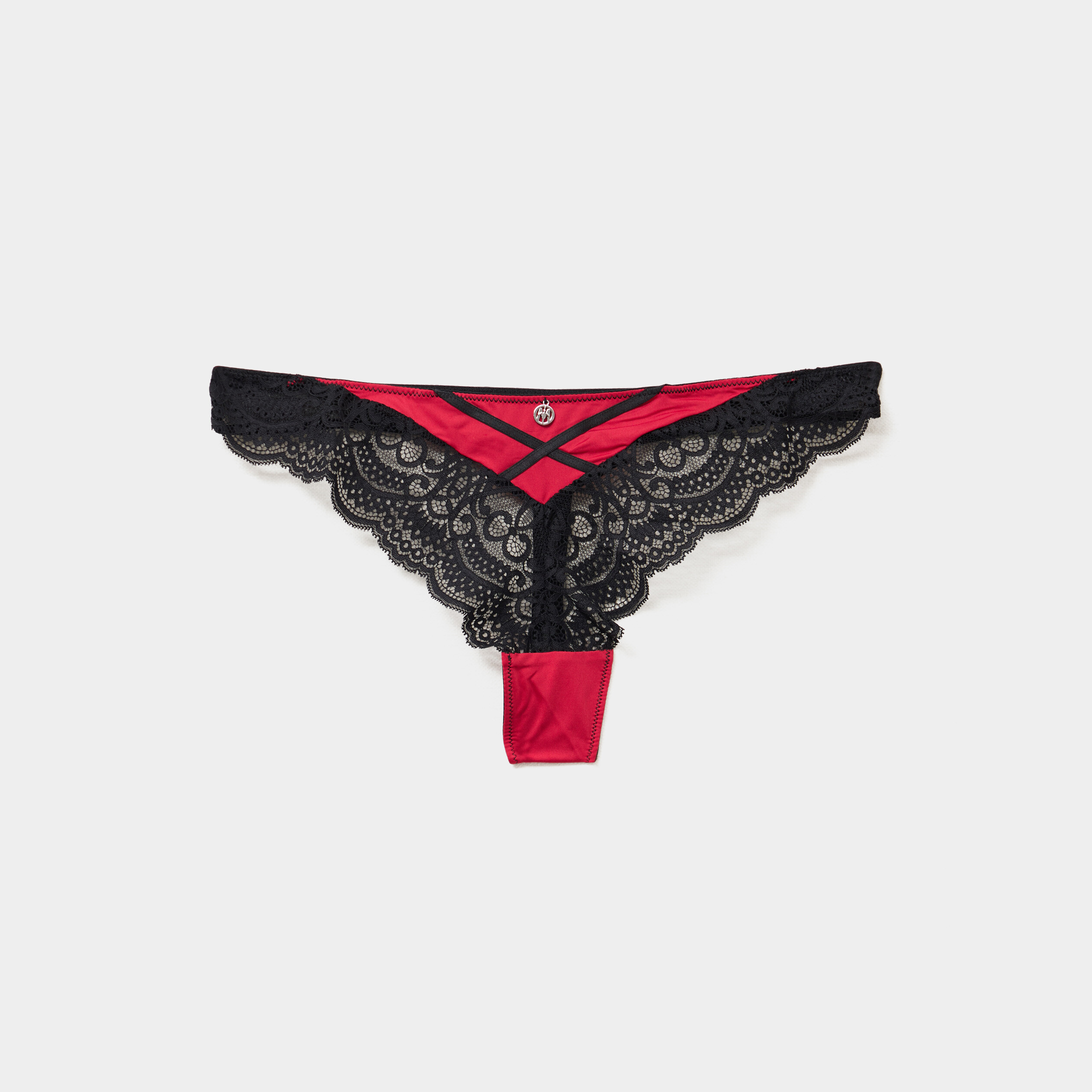 string avec micro dentelle rouge femme String avec micro dentelle rouge femme