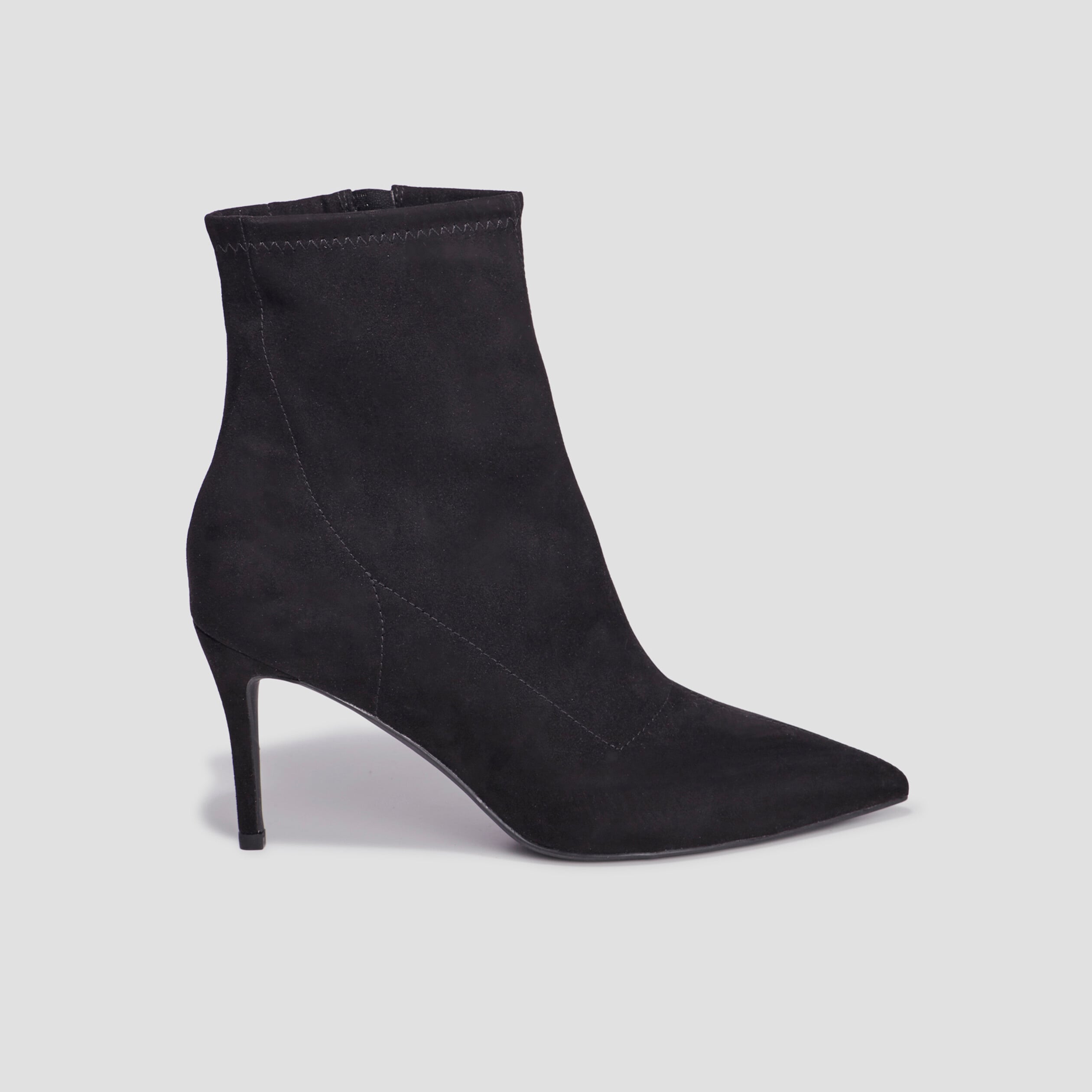 Bottines bouts pointus talons aiguilles noir femme