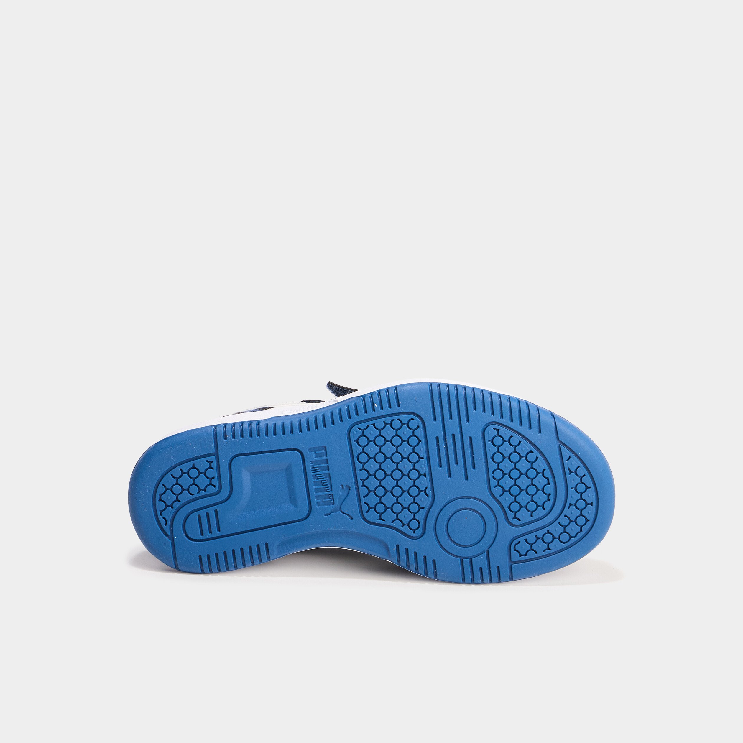 tennis basses a lacets puma v6 bleu fonce garcon Tennis basses à lacets Puma V6 bleu foncé garçon