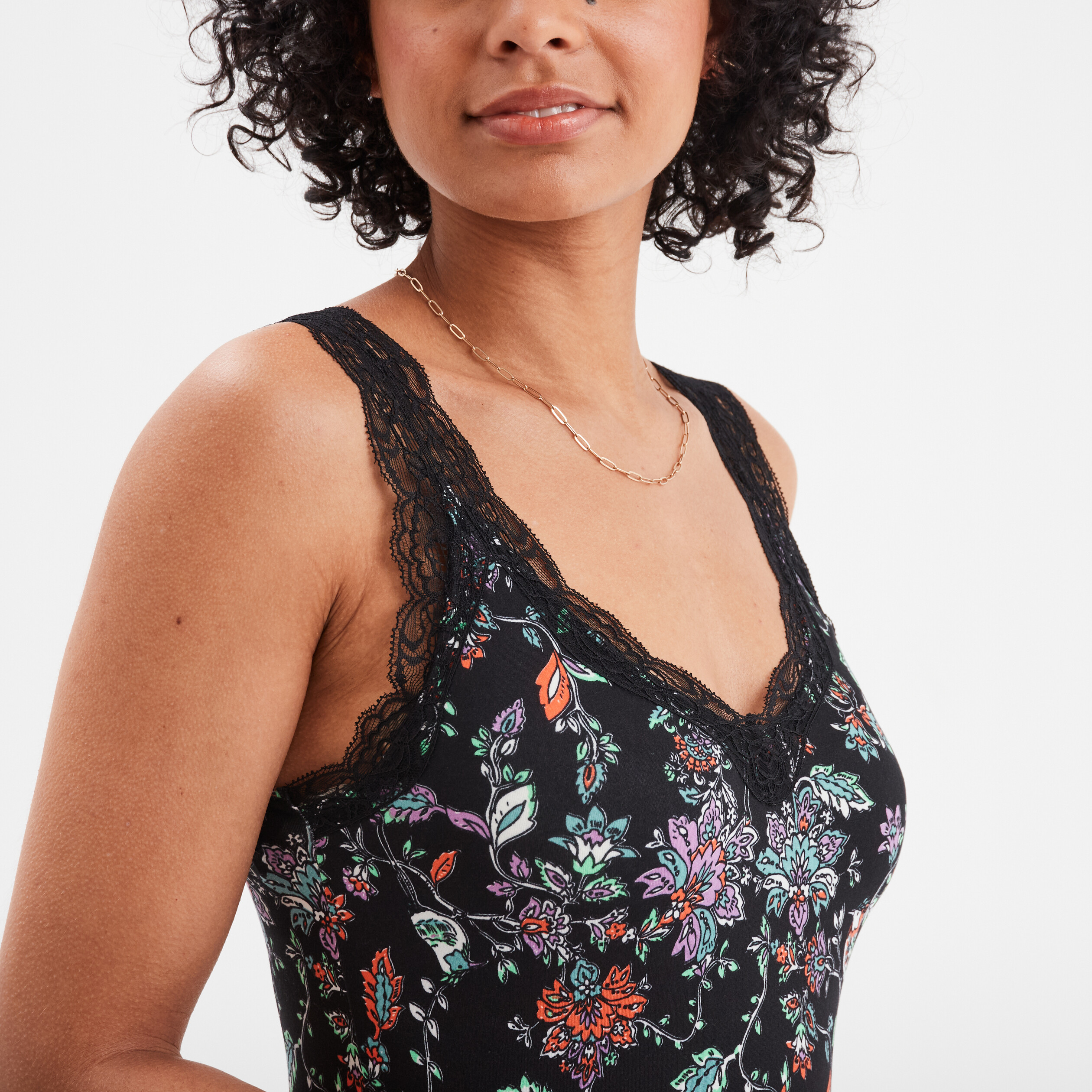 debardeur bretelles larges avec dentelle noir femme Débardeur bretelles larges avec dentelle noir femme