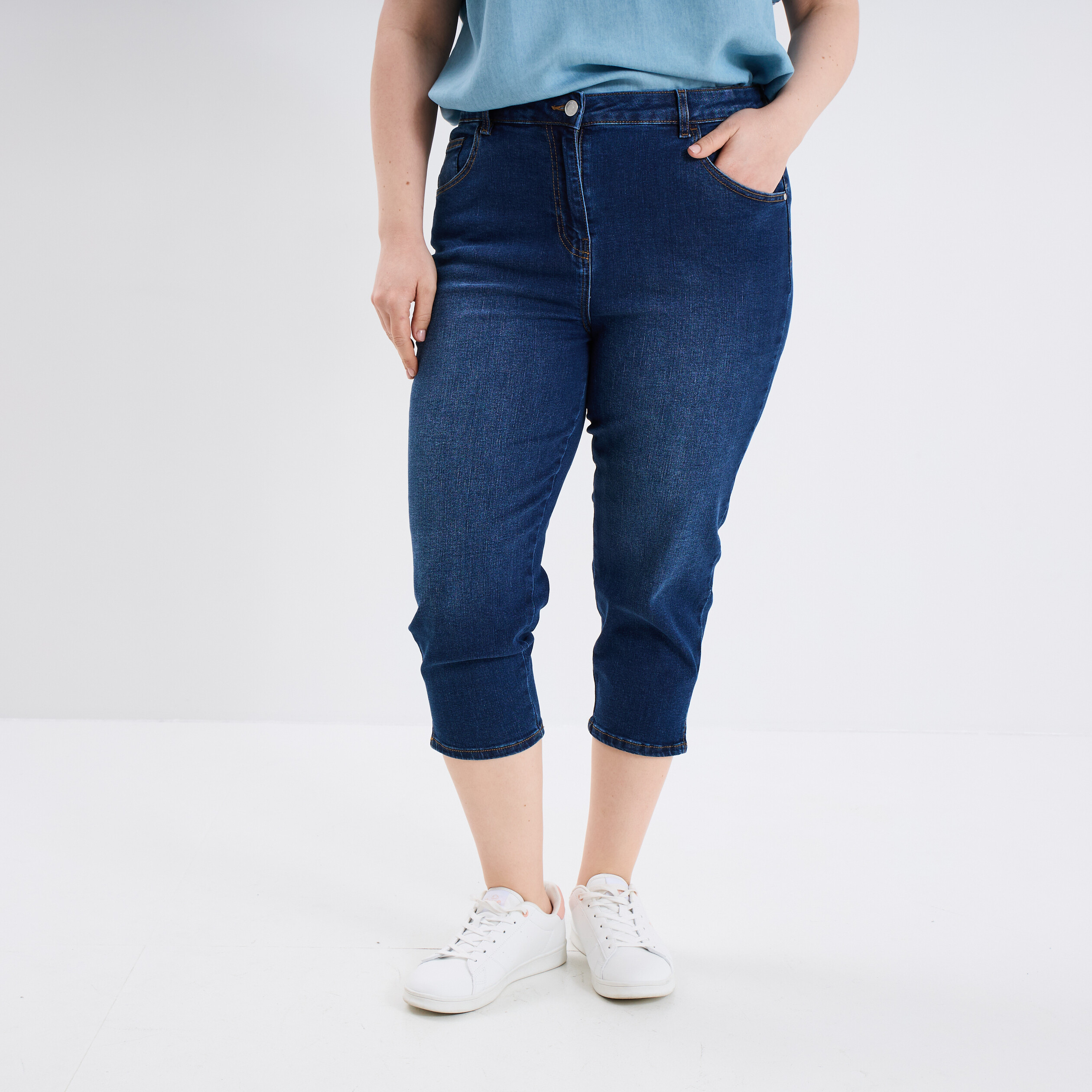 jeans corsaire slim taille haute denim stone femmegt Jeans corsaire slim taille haute denim stone femme grande taille