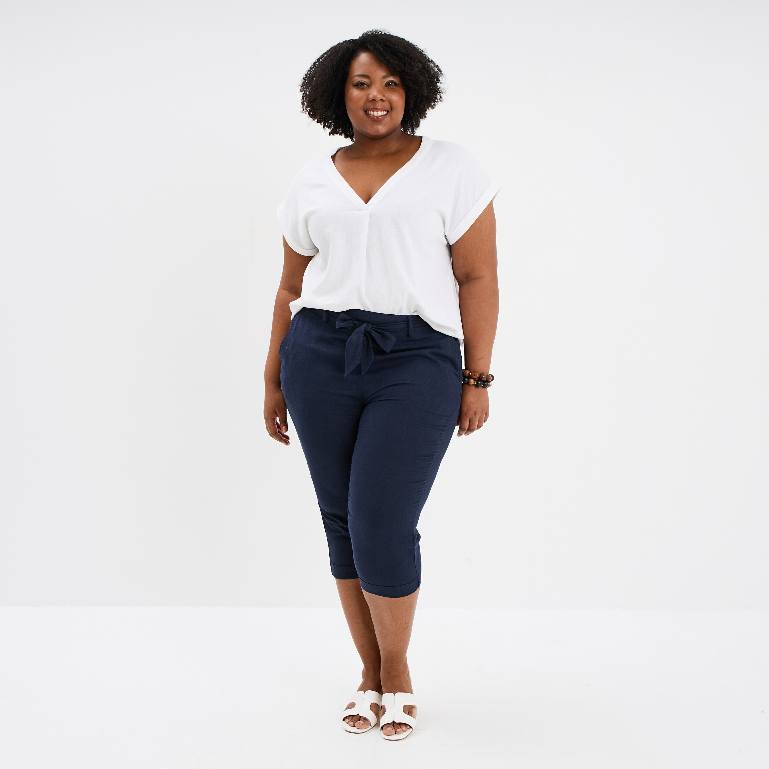 pantacourt chino lin melange bleu fonce femmegt Pantacourt chino lin mélangé bleu foncé femme grande taille