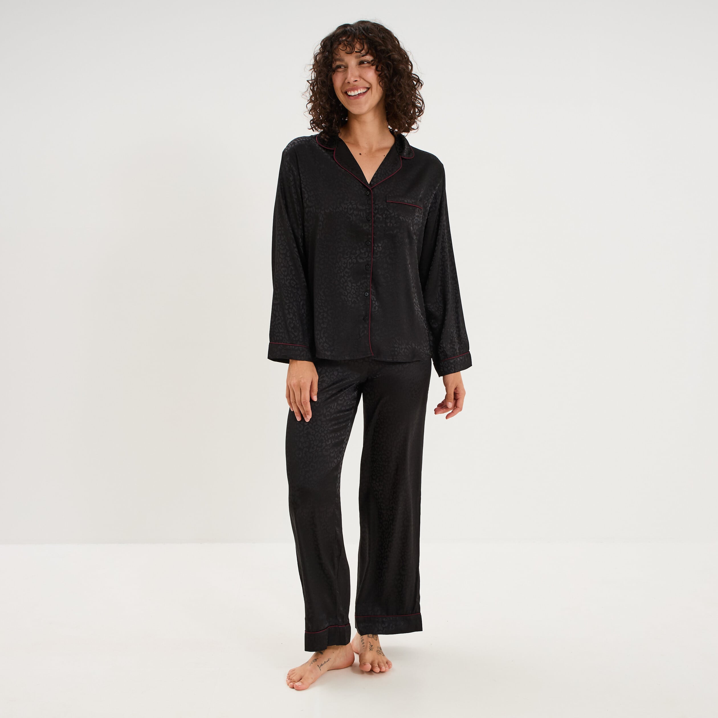 Ensemble pyjama satin chemise pantalon noir femme