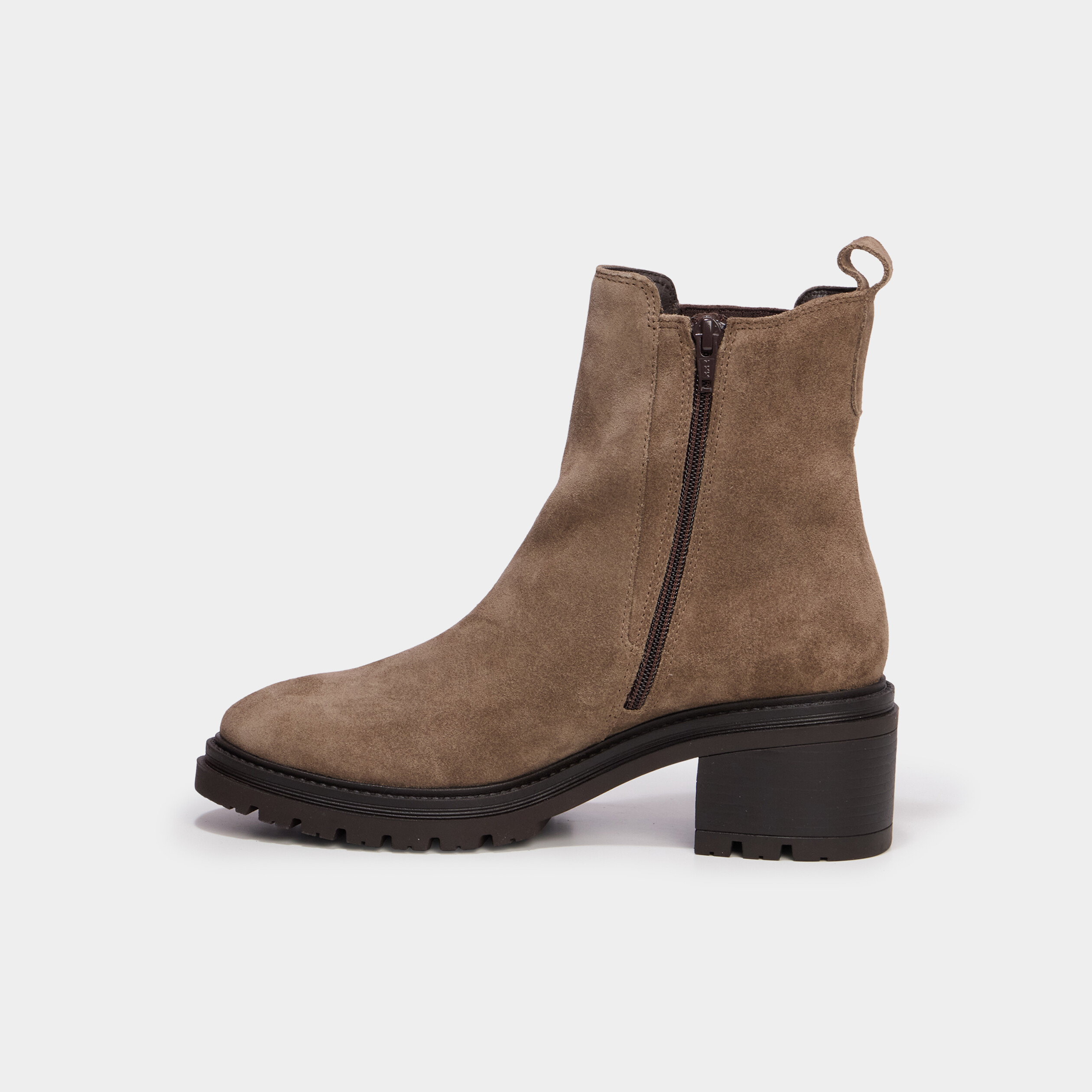 Boots chelsea en cuir &agrave; talons sable femme