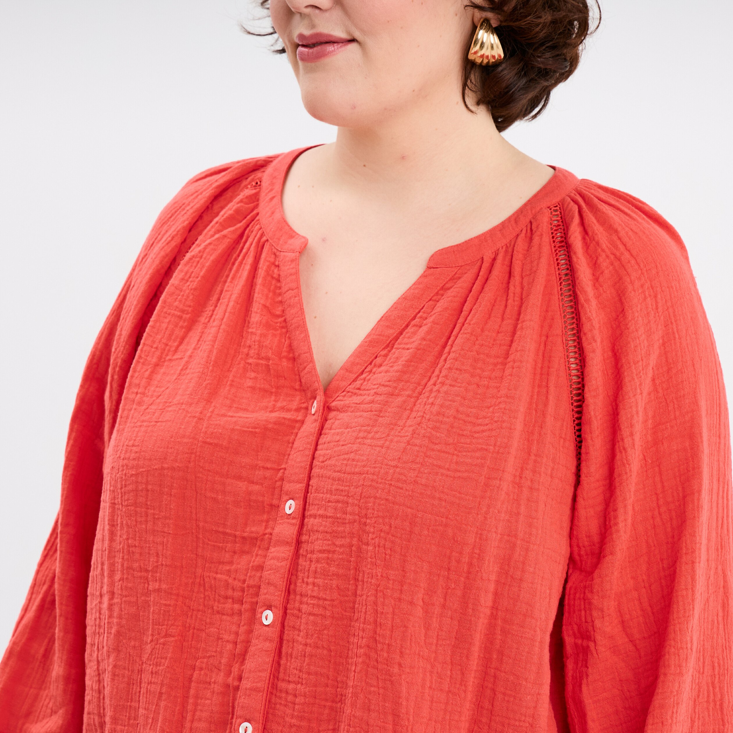 blouse manches longues gaze de coton rouge femmegt Blouse manches longues gaze de coton rouge femme grande taille